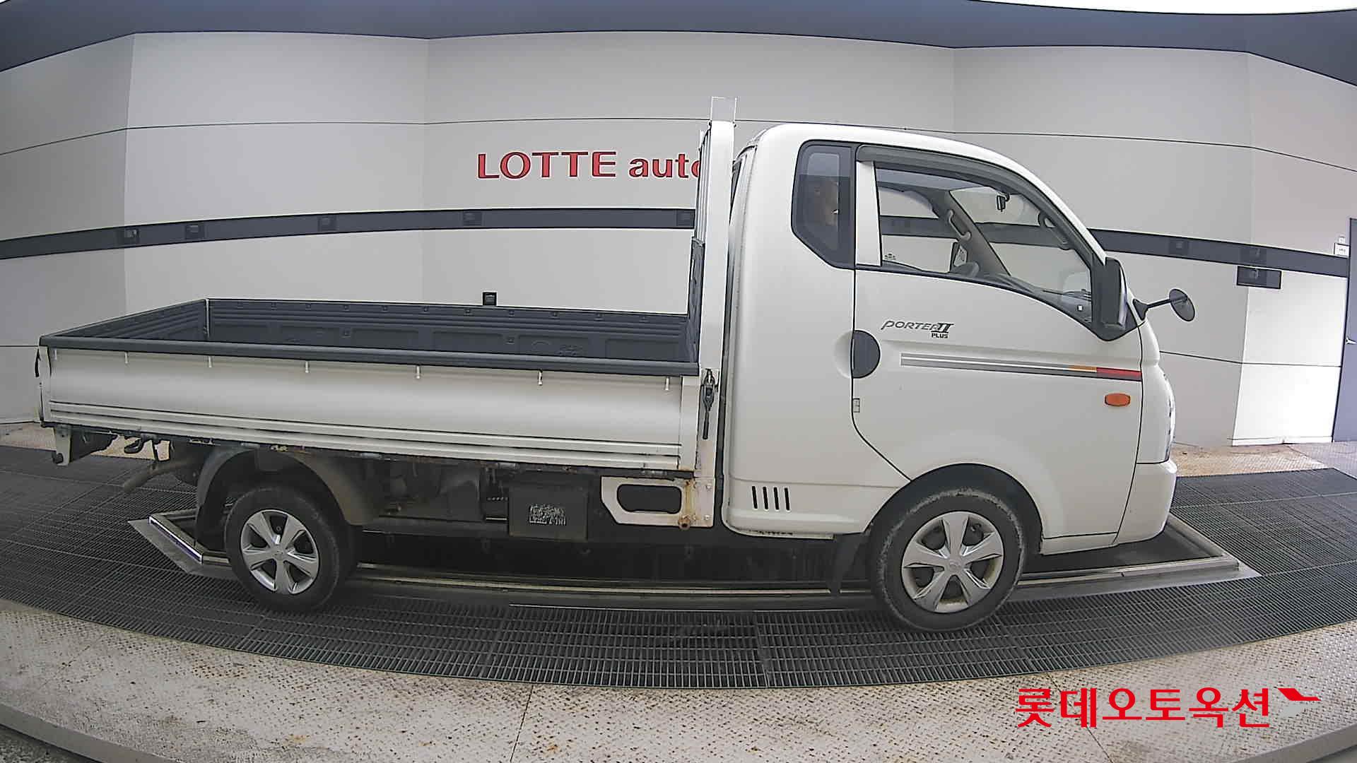 2013 - hyundai porter