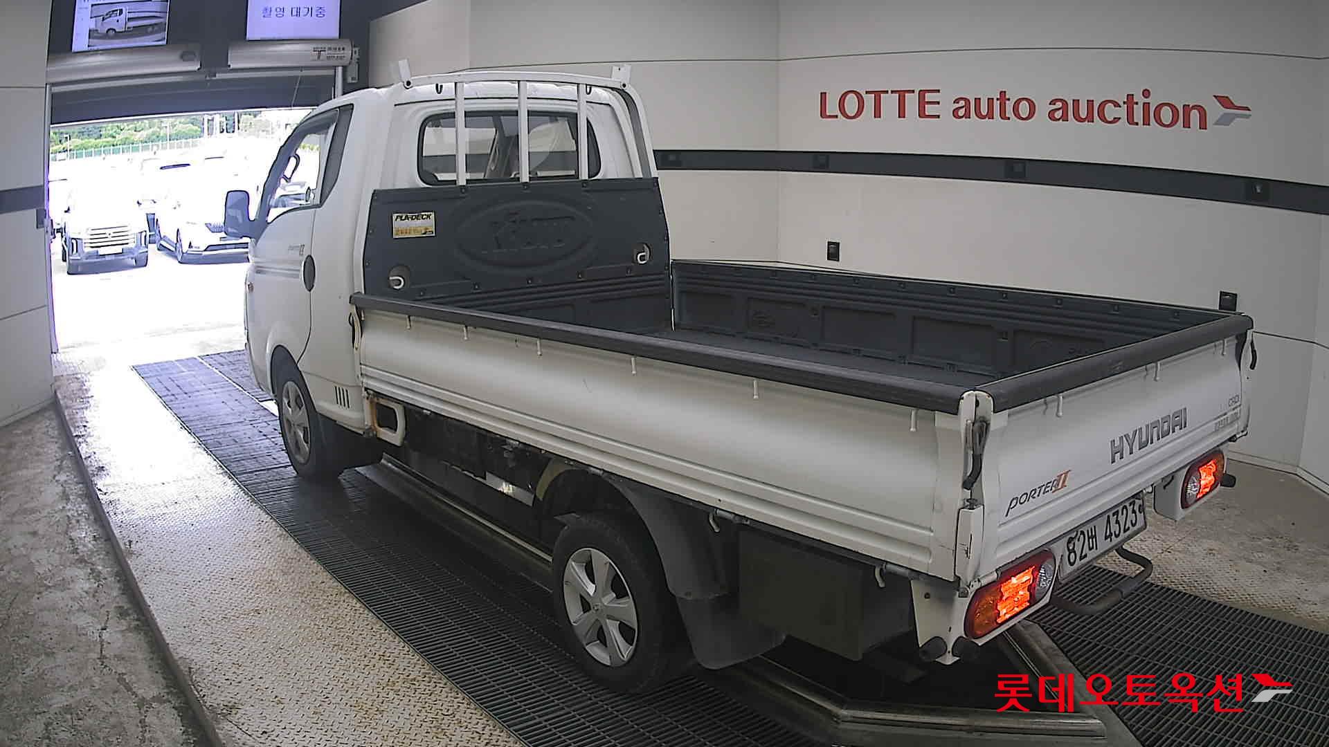 2013 - hyundai porter