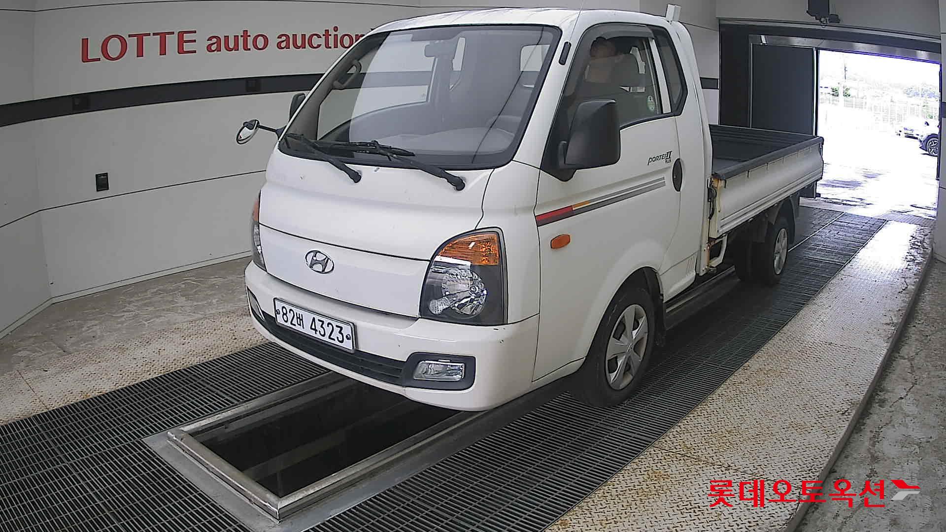2013 - hyundai porter