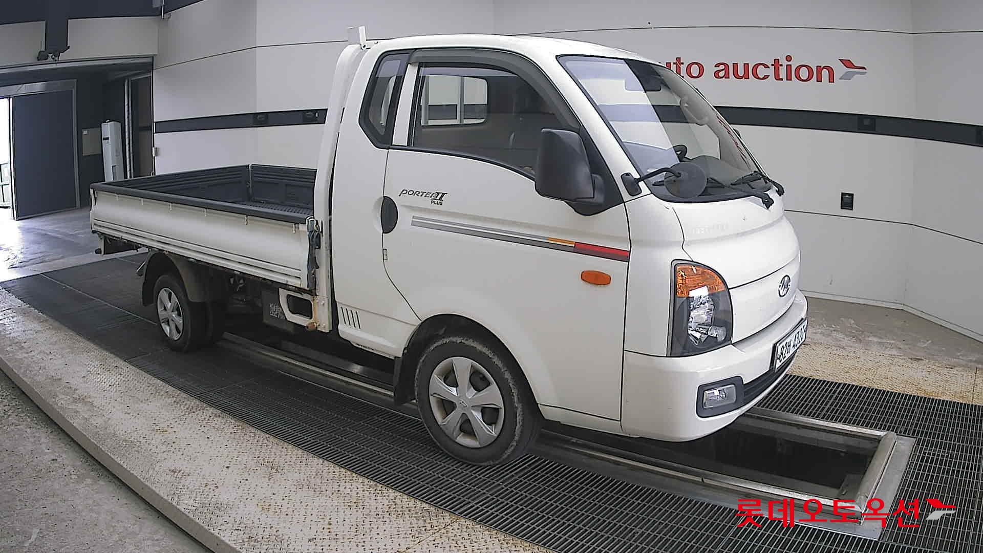 2013 - hyundai porter
