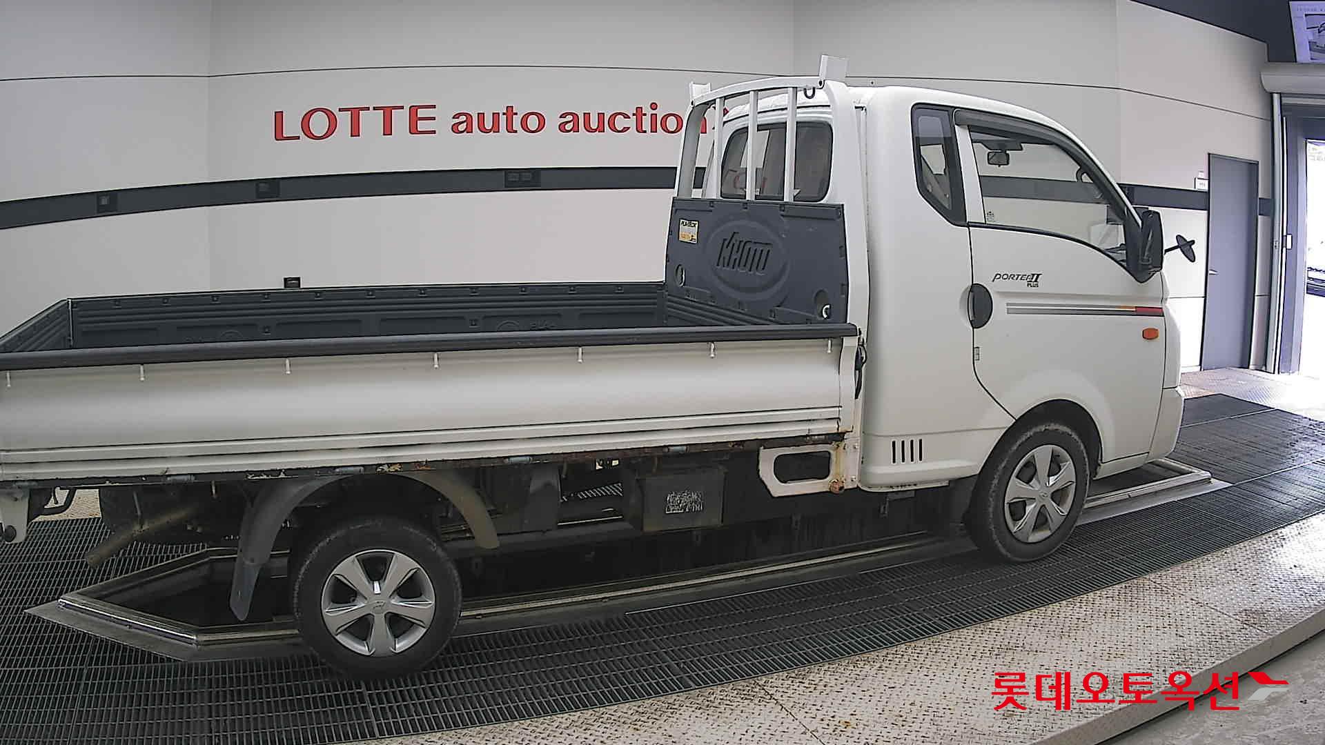 2013 - hyundai porter