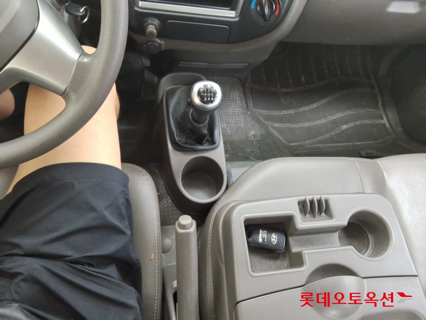 2013 - hyundai porter