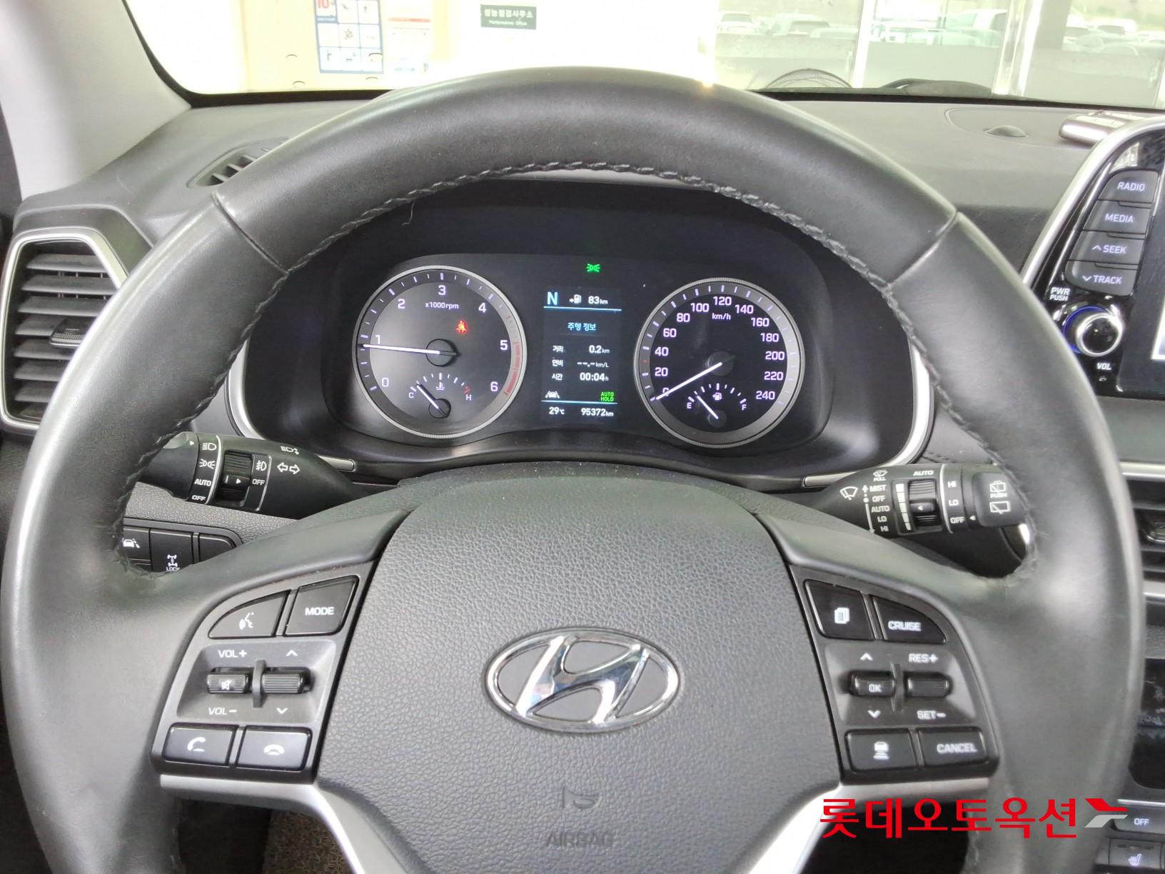 2019 - hyundai tucson
