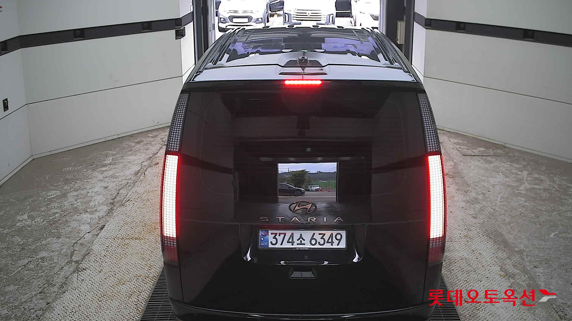 2022 - hyundai staria