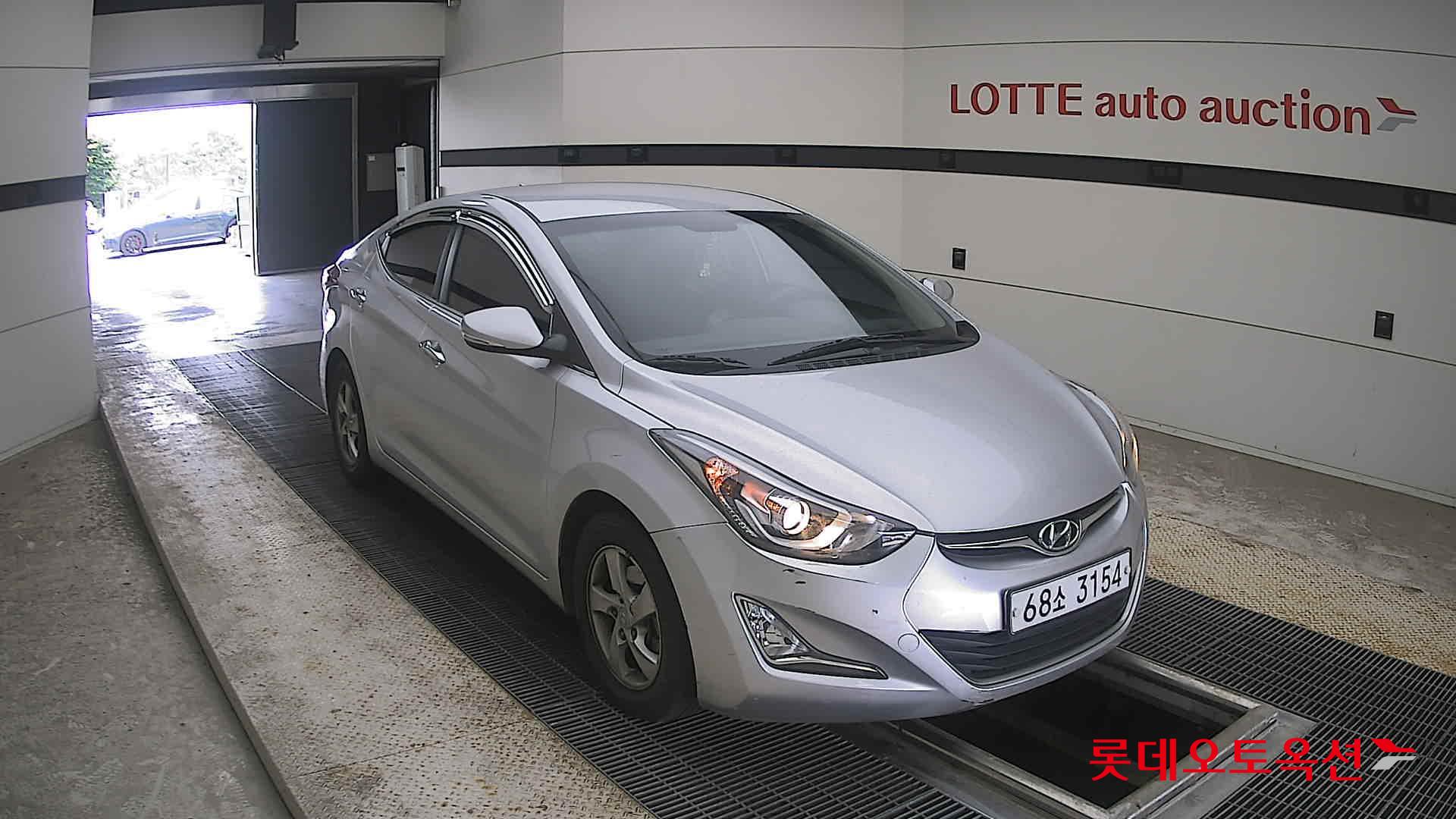 2015 - hyundai avante