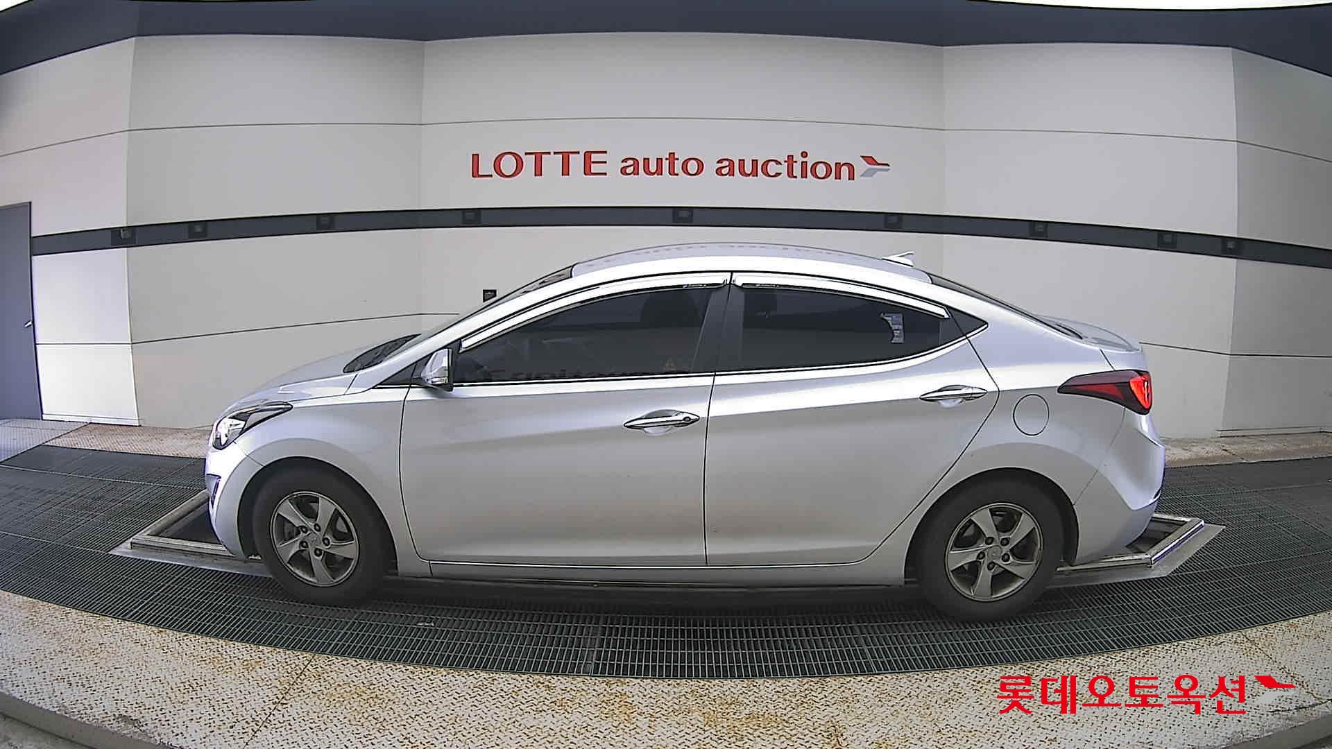 2015 - hyundai avante