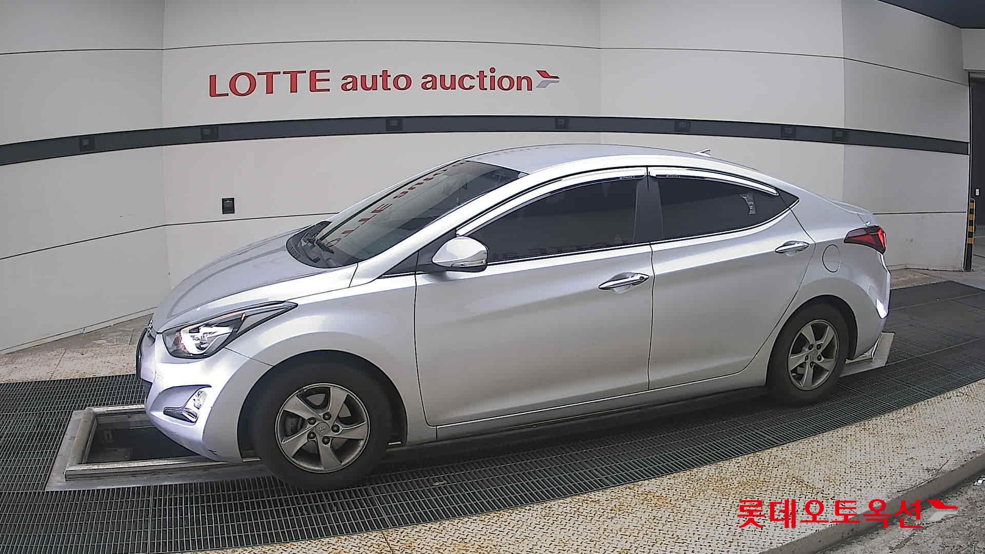 2015 - hyundai avante