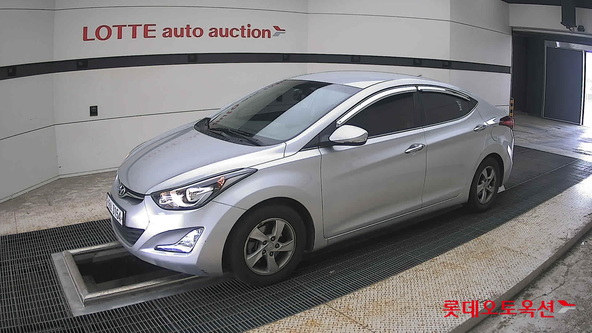 2015 - hyundai avante