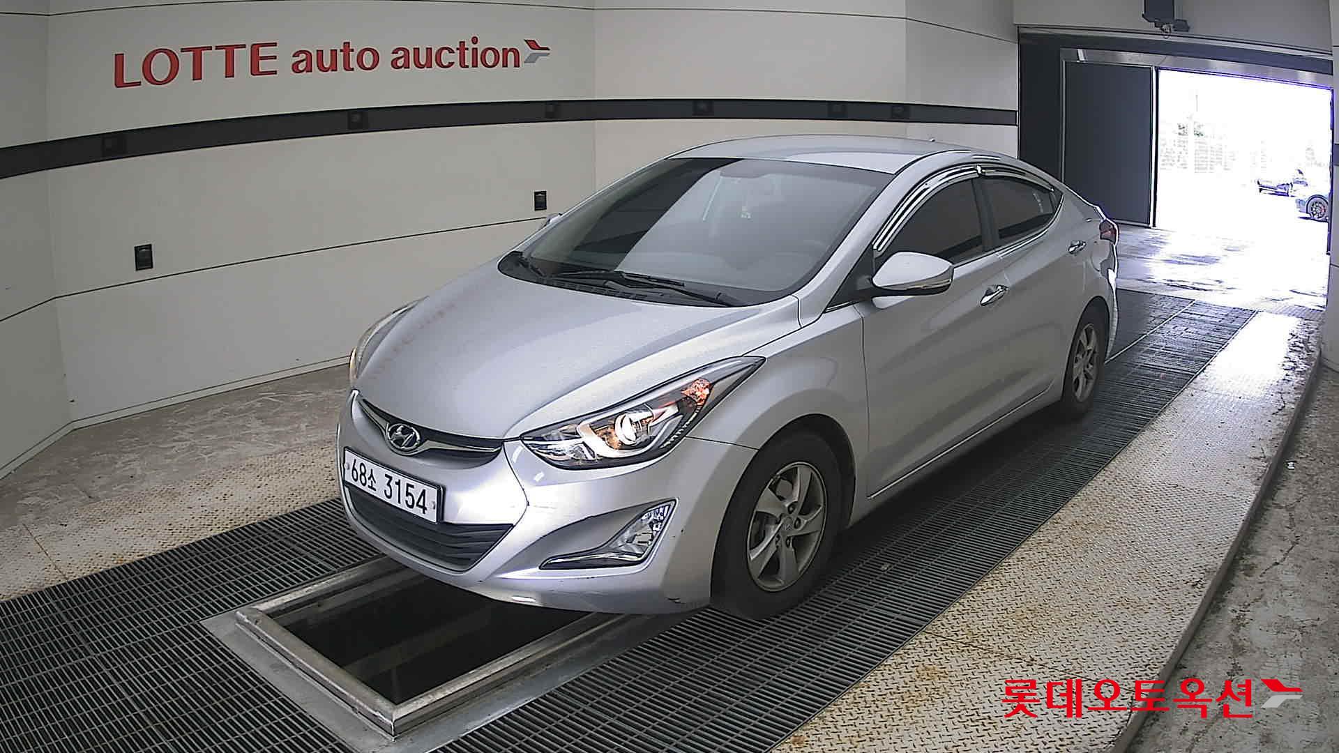 2015 - hyundai avante