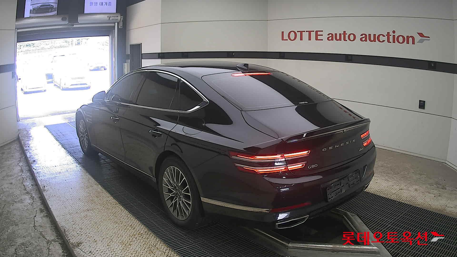2022 - genesis g80