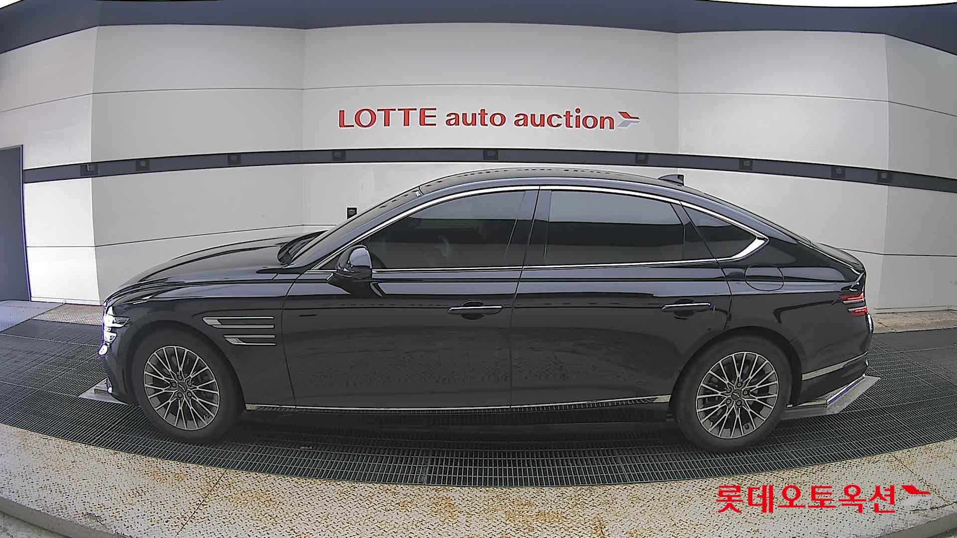 2022 - genesis g80