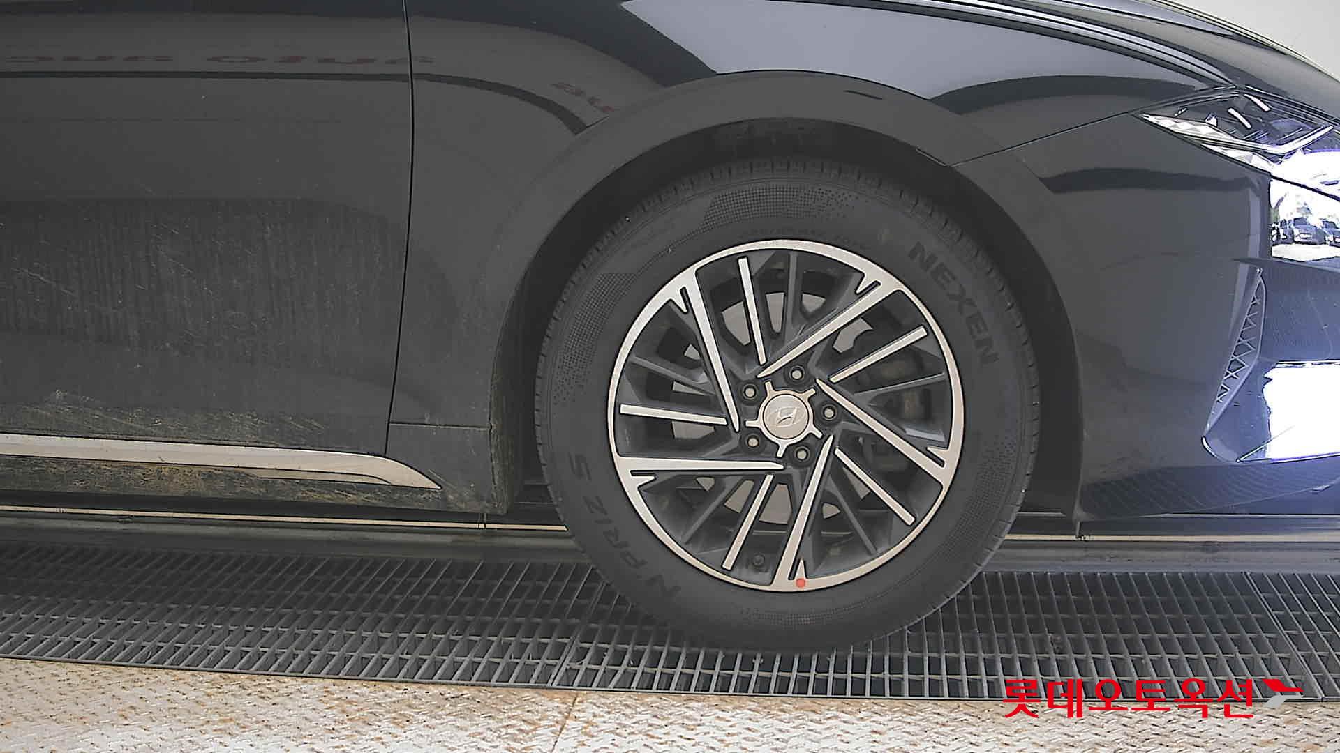2022 - hyundai grandeur