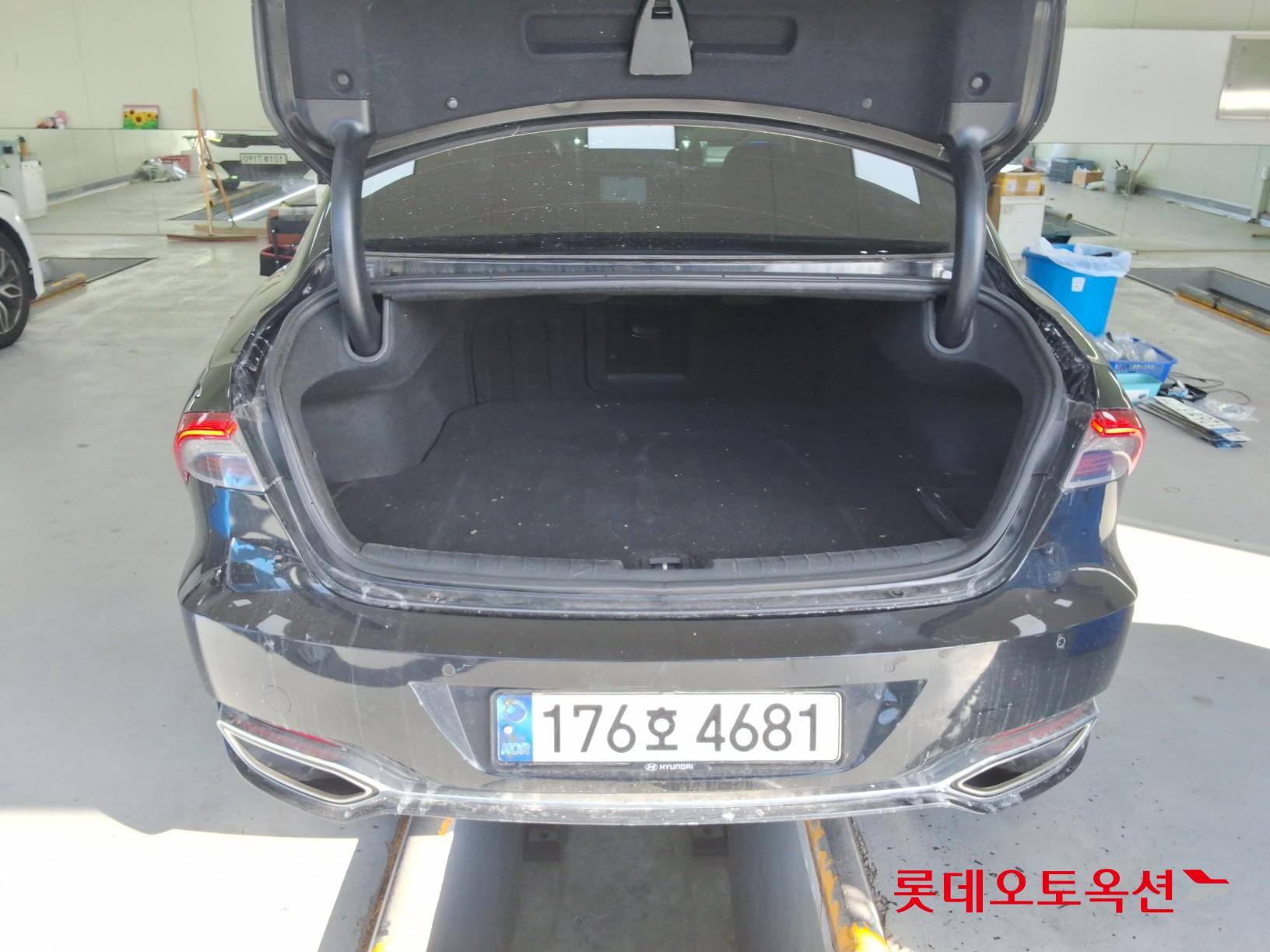 2022 - hyundai grandeur
