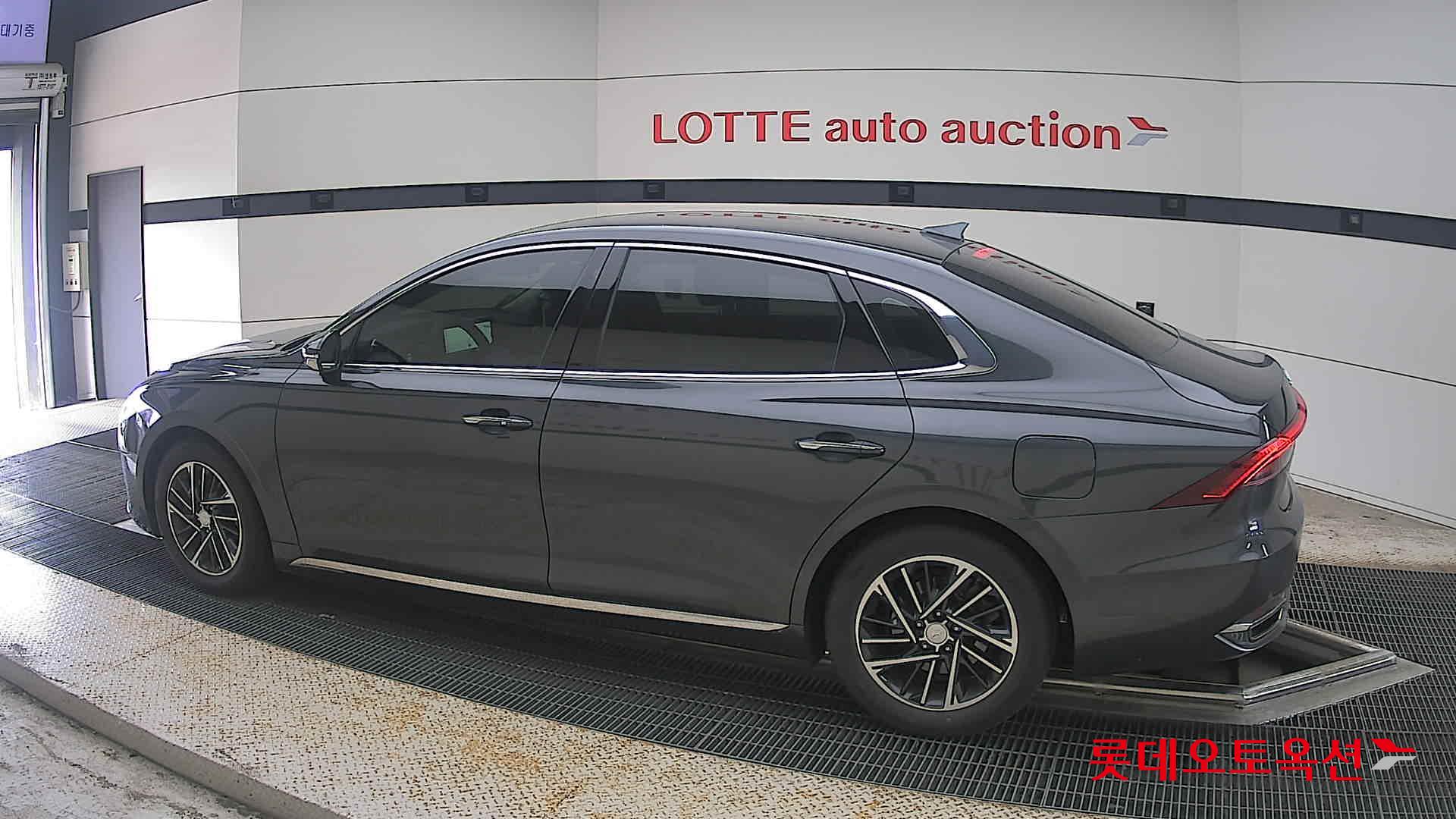 2020 - hyundai grandeur