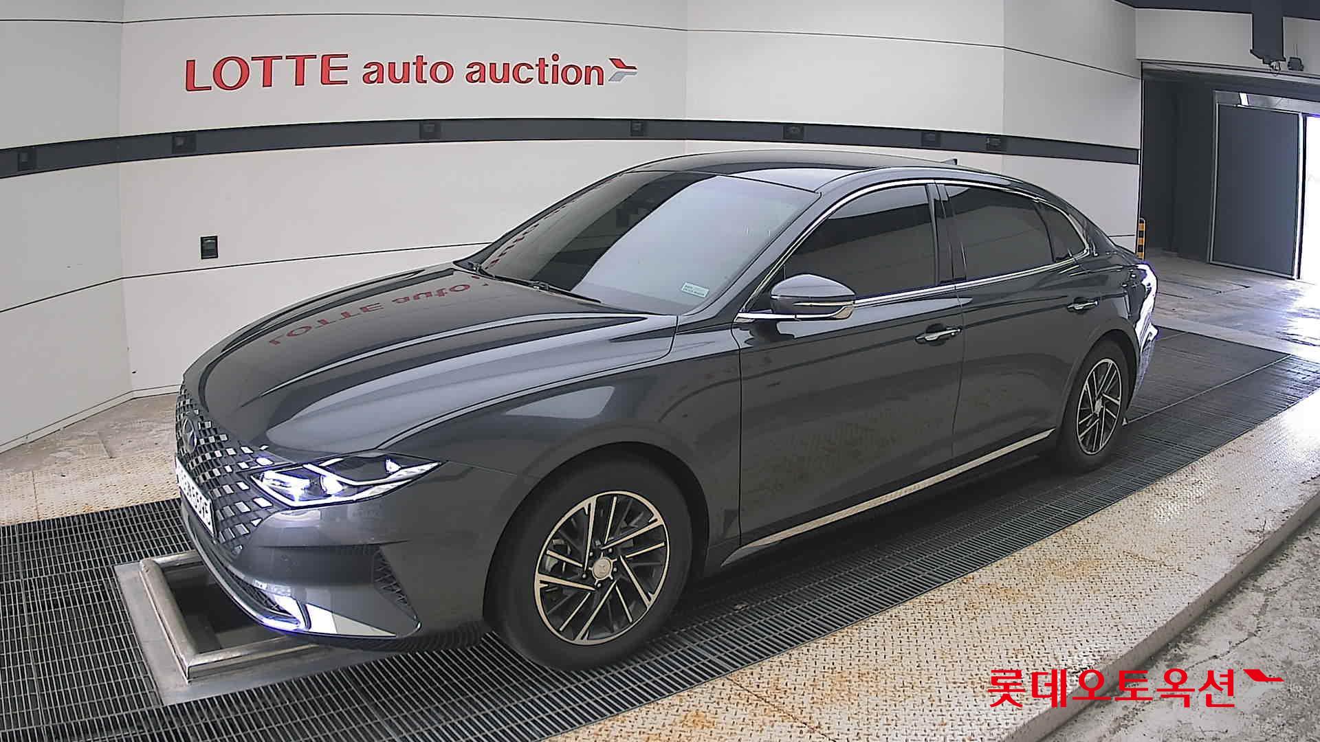 2020 - hyundai grandeur