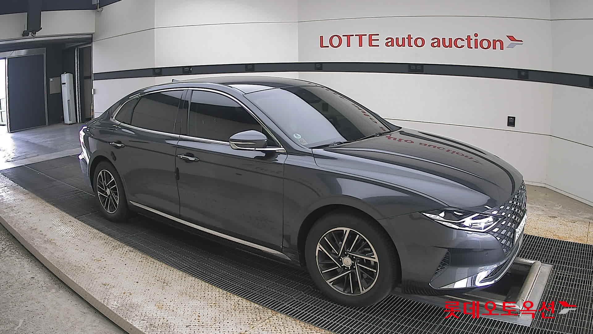2020 - hyundai grandeur