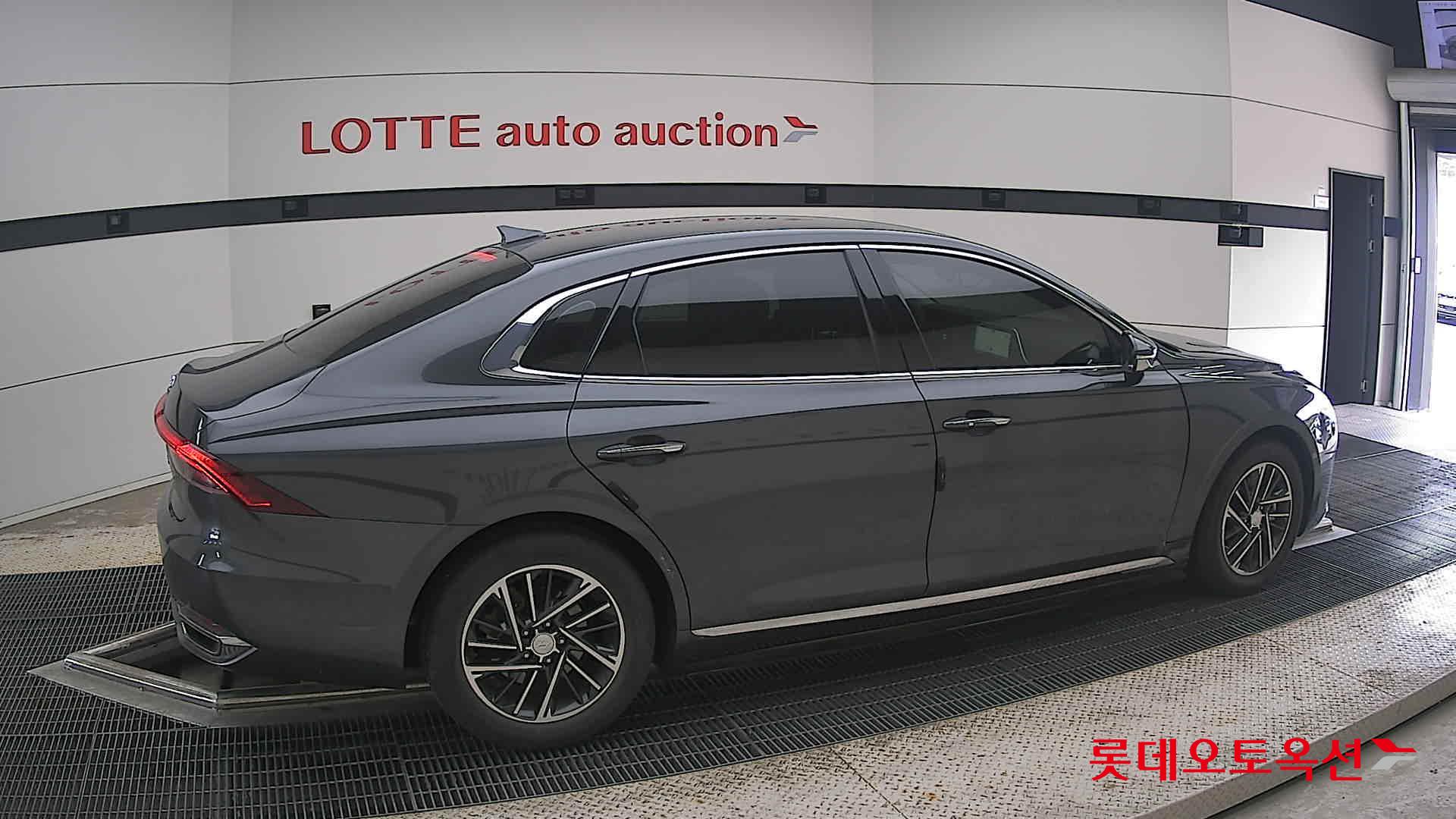 2020 - hyundai grandeur