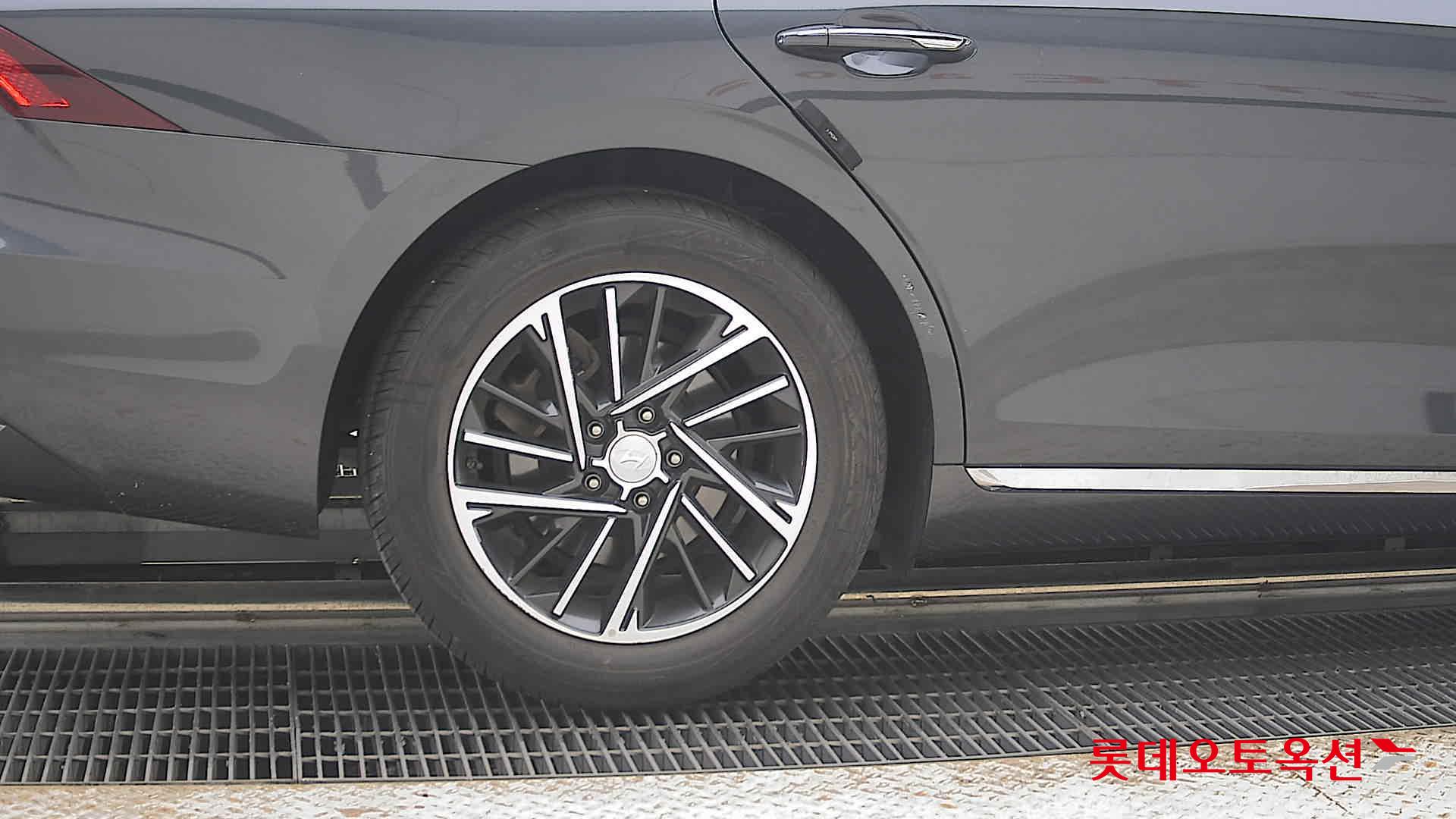 2020 - hyundai grandeur