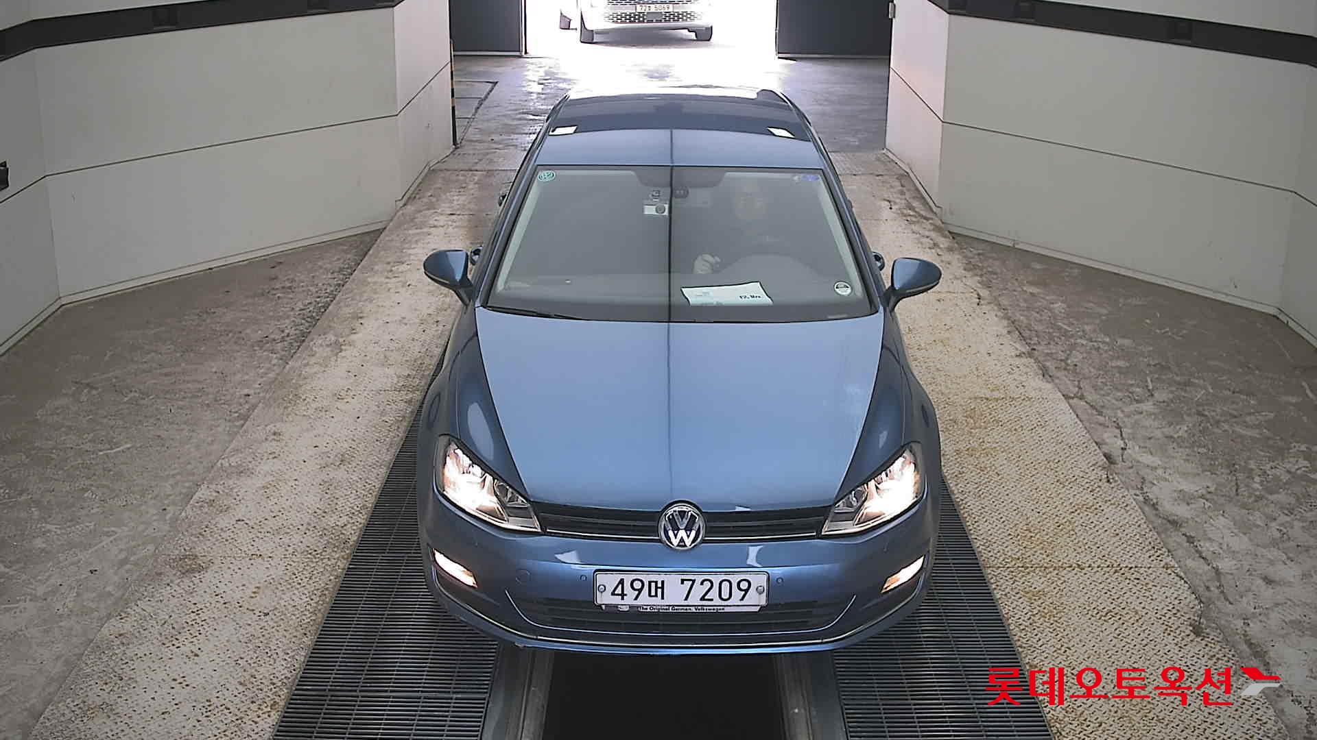 VOLKSWAGEN GOLF (D) TDI BLUEMOTION