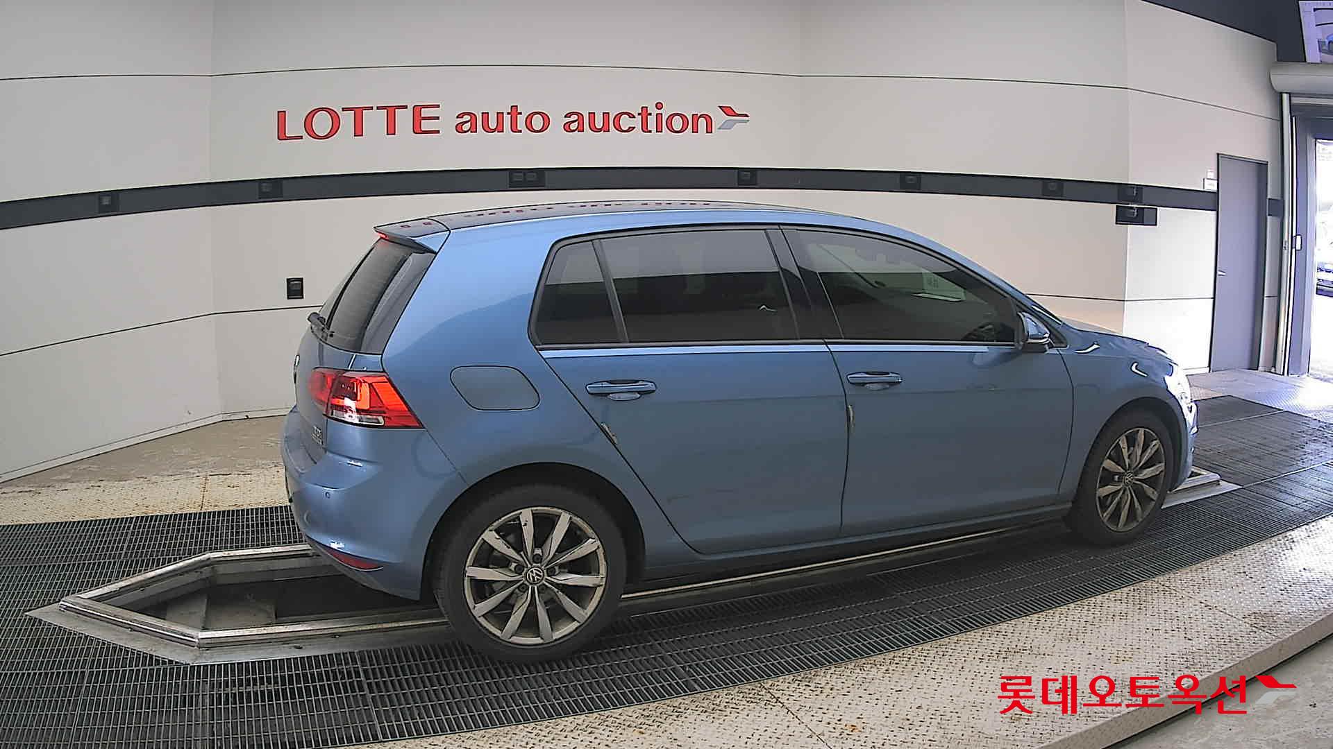 2014 - volkswagen golf