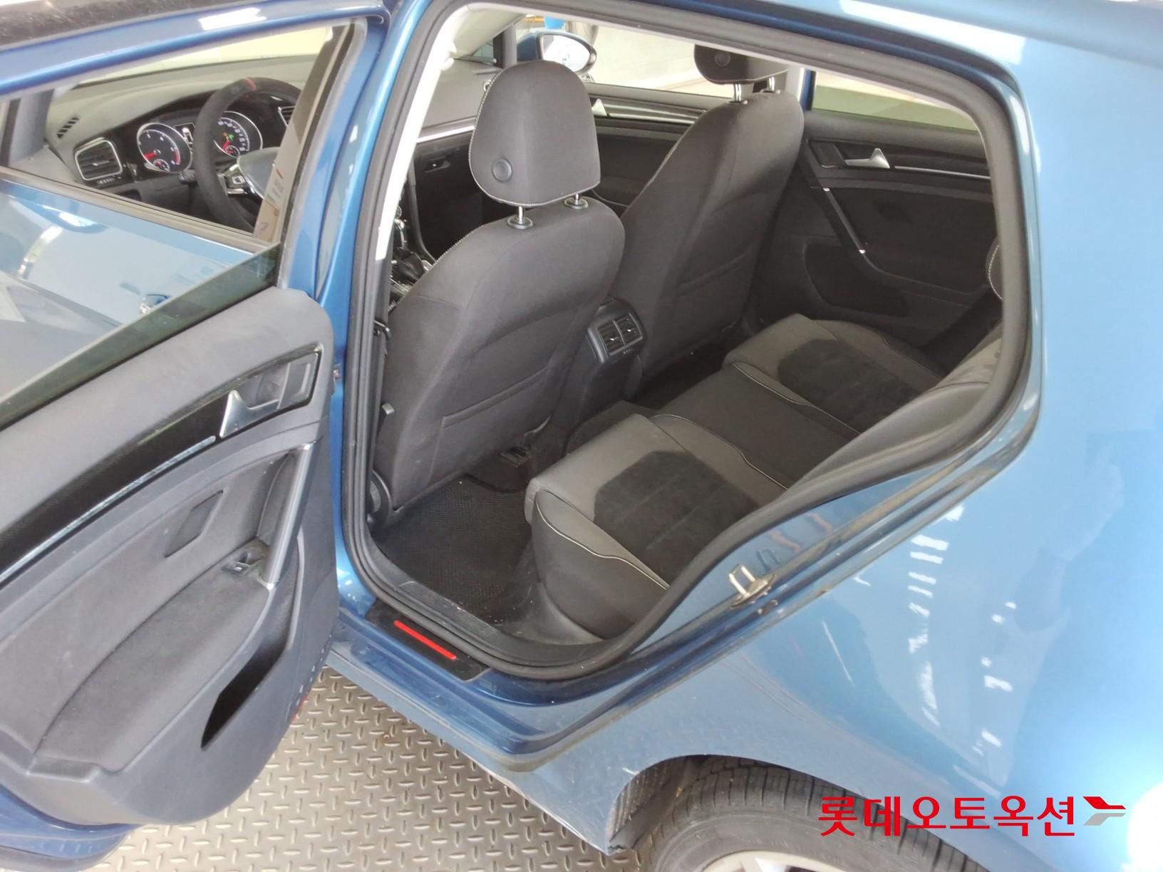 2014 - volkswagen golf