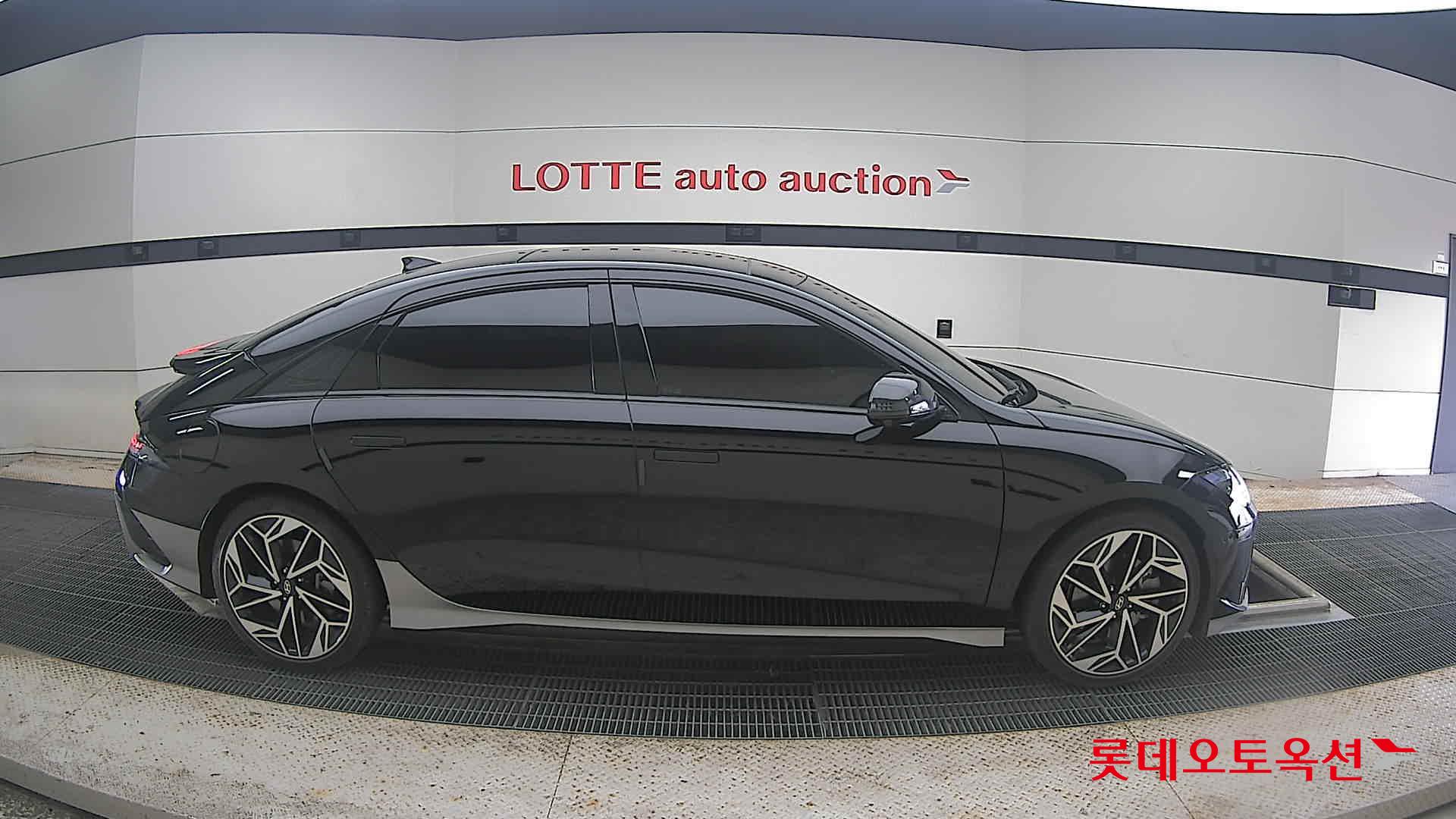 2023 - hyundai ioniq