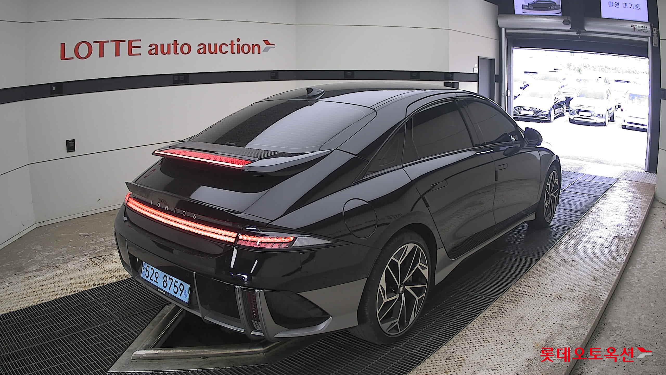 2023 - hyundai ioniq