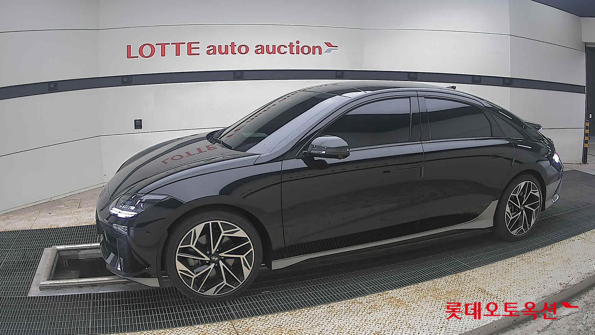 2023 - hyundai ioniq