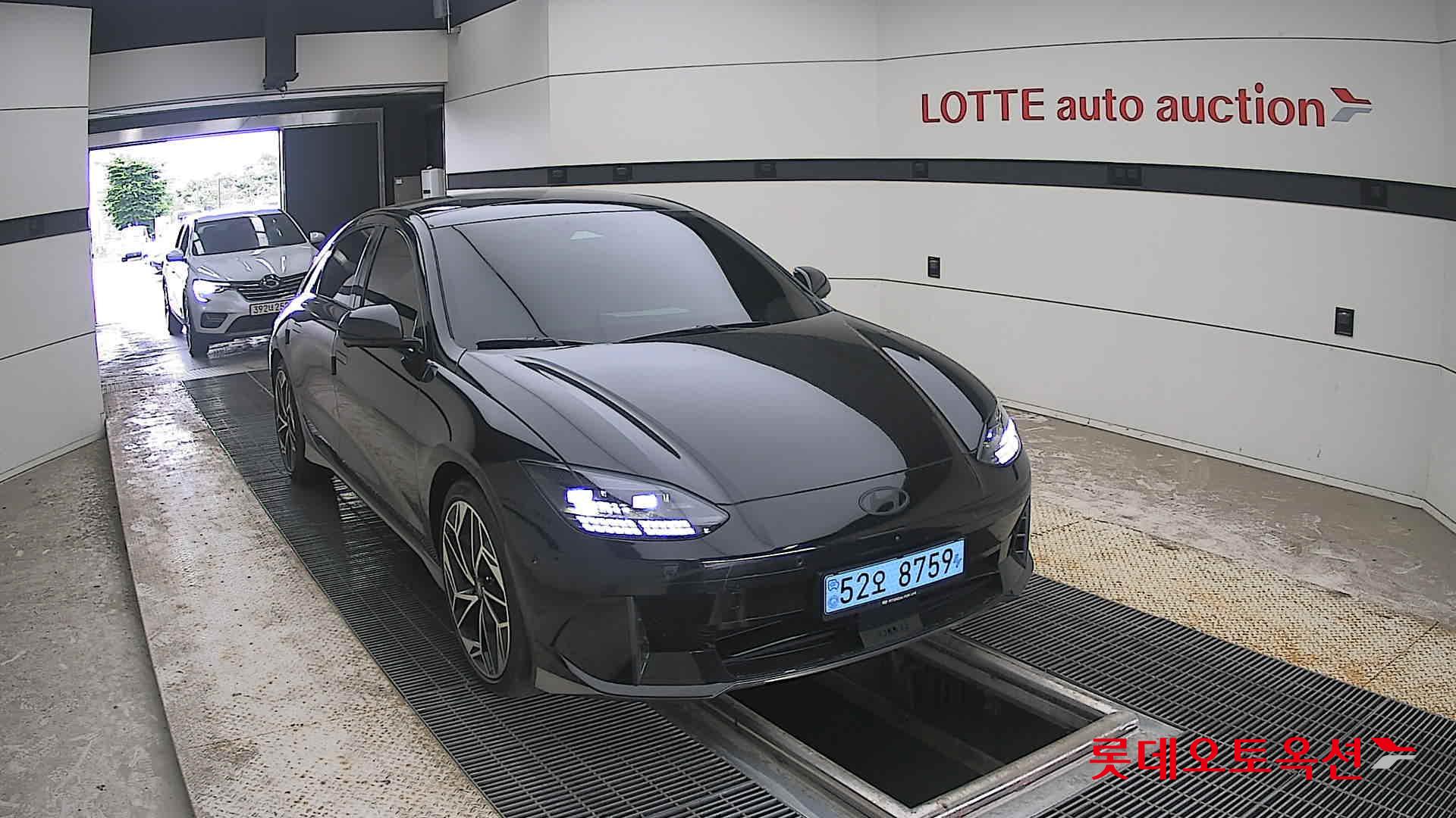 2023 - hyundai ioniq