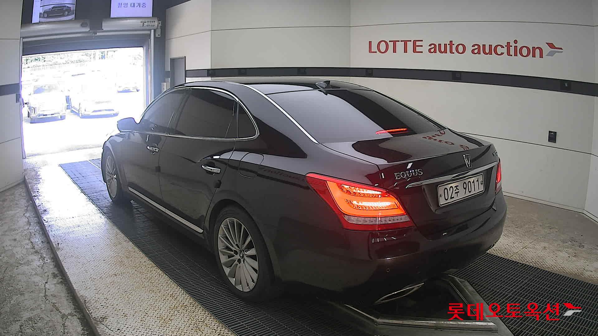 2015 - hyundai equus