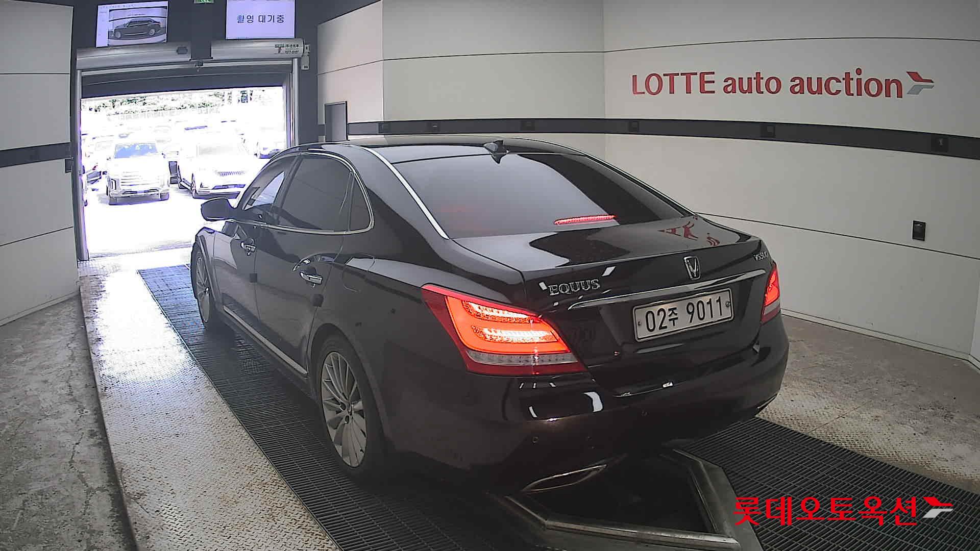 2015 - hyundai equus