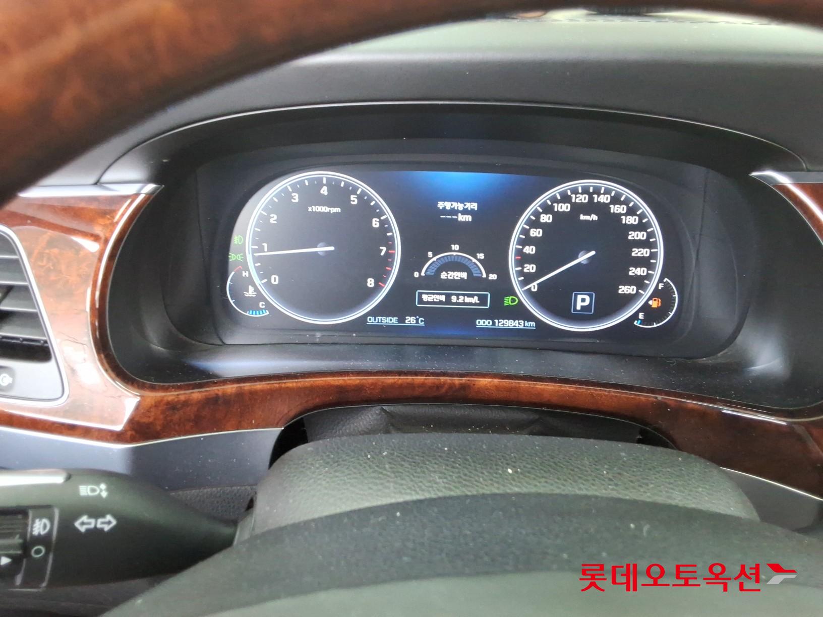 2015 - hyundai equus