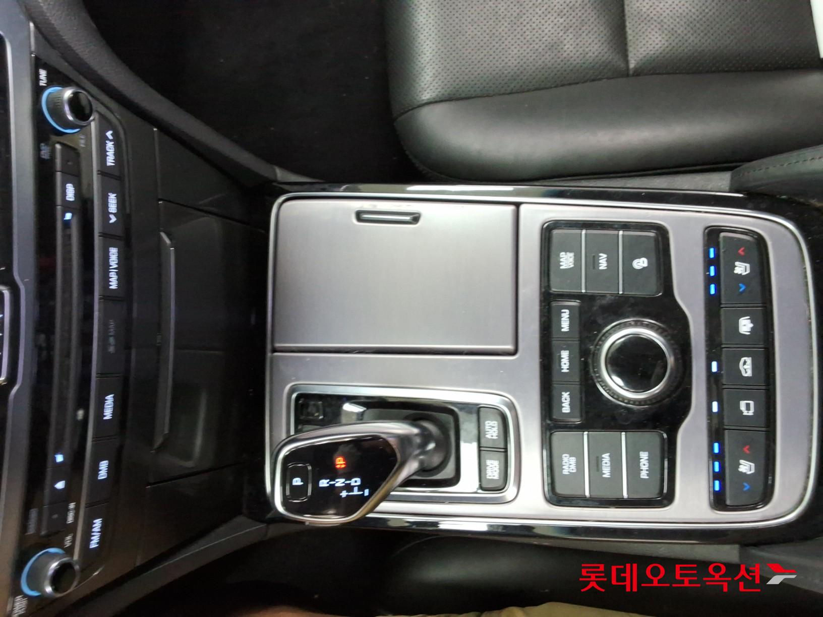 2015 - hyundai equus