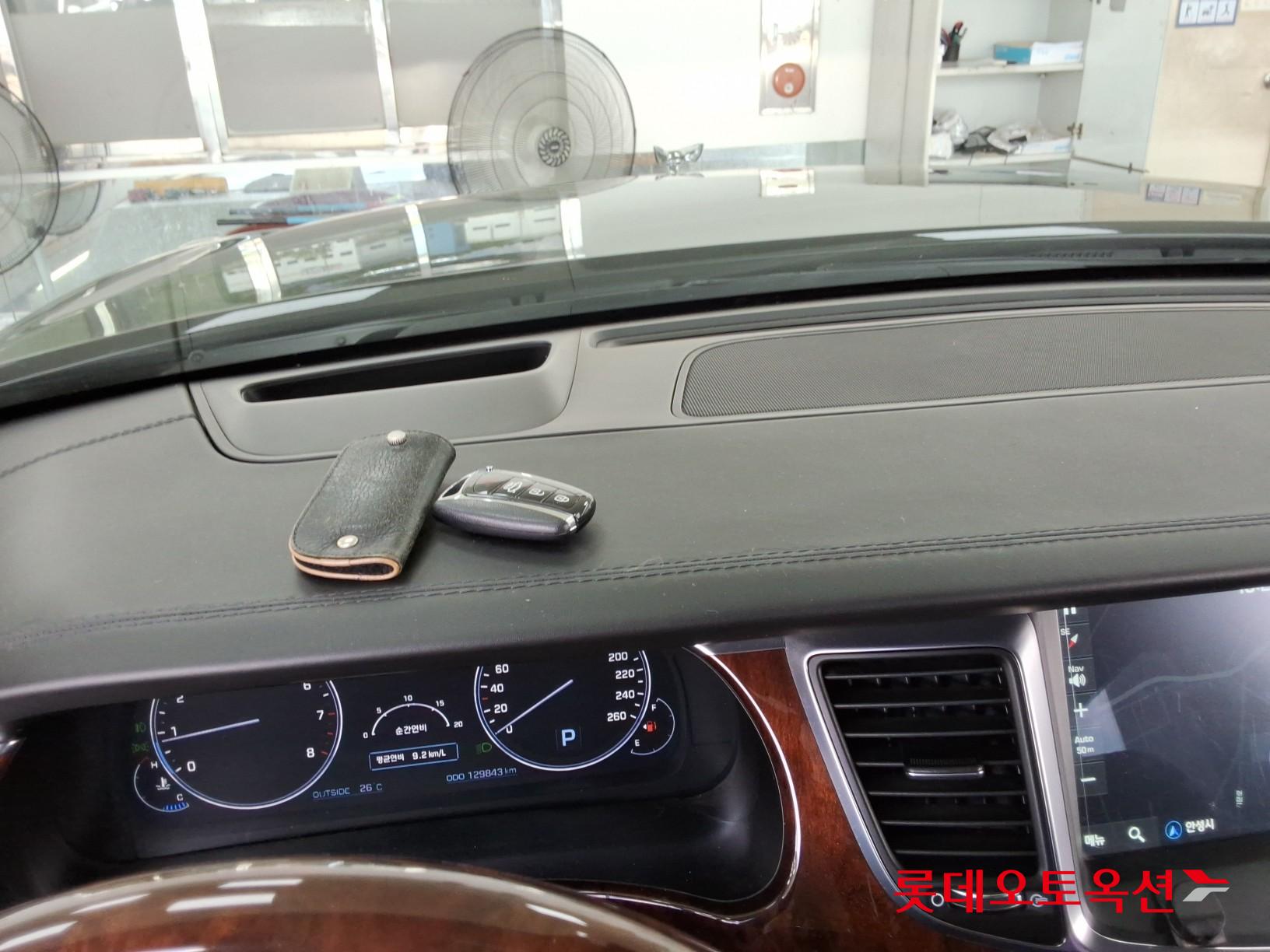 2015 - hyundai equus