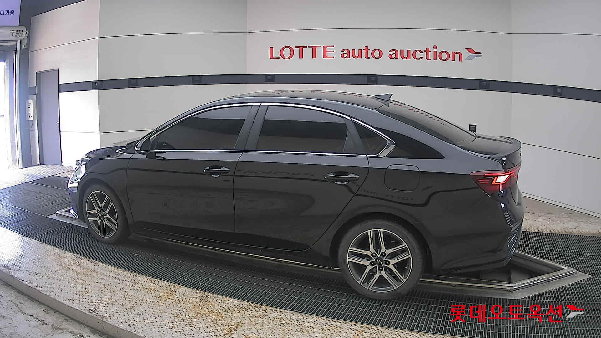 2019 - kia k3