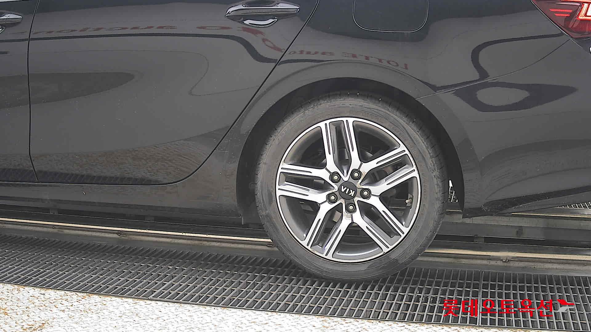 2019 - kia k3