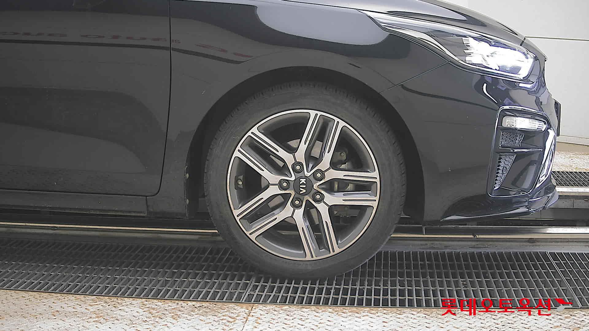 2019 - kia k3
