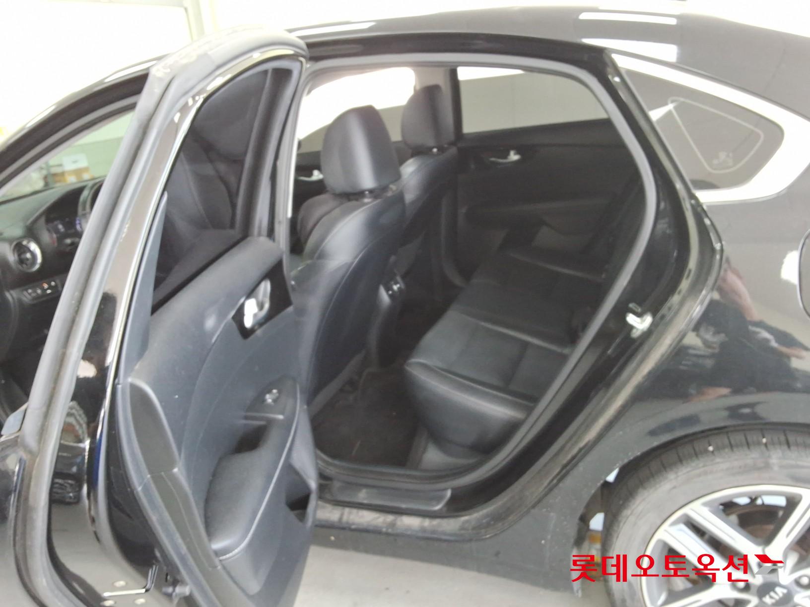 2019 - kia k3