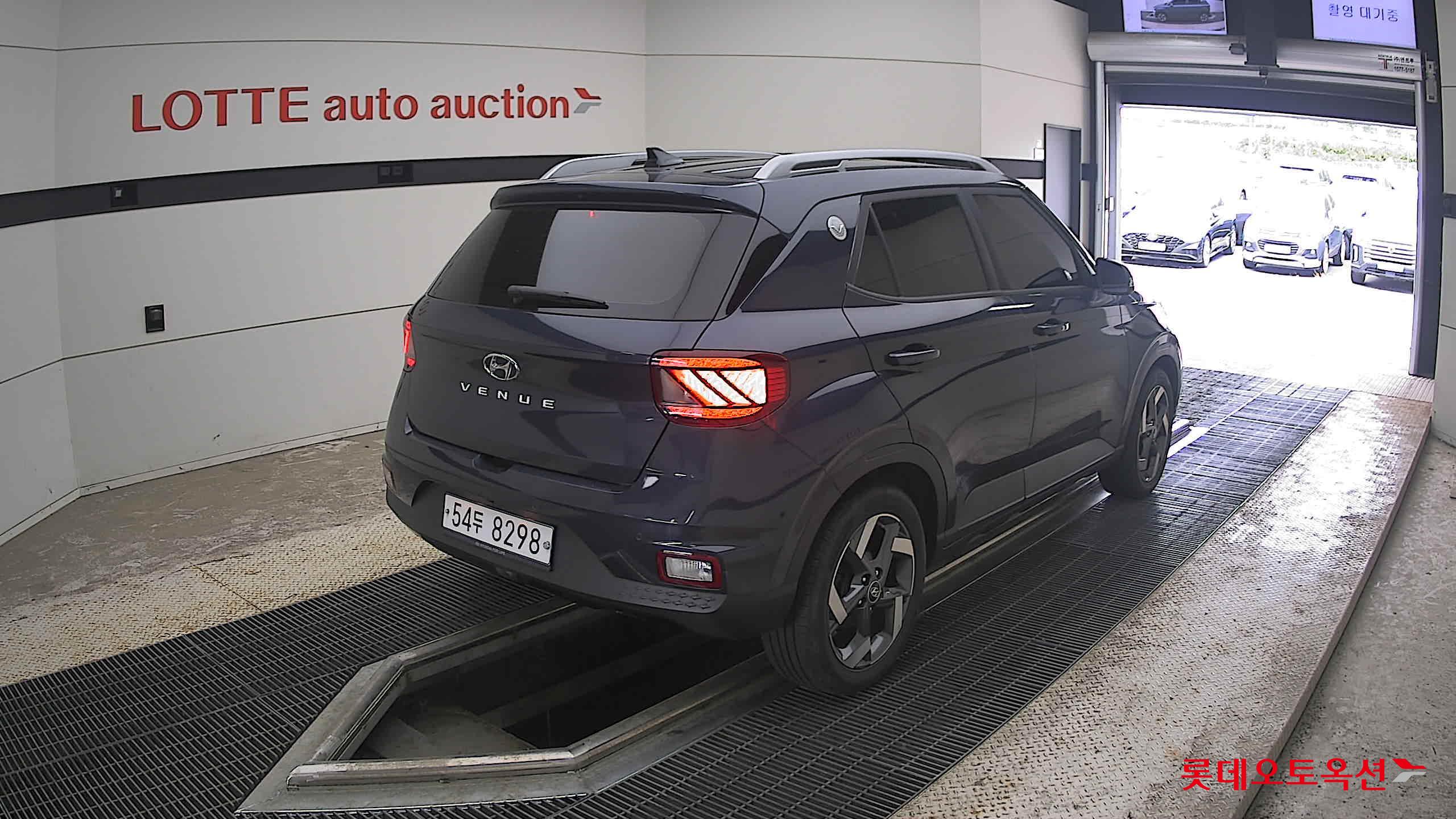 2020 - hyundai venue