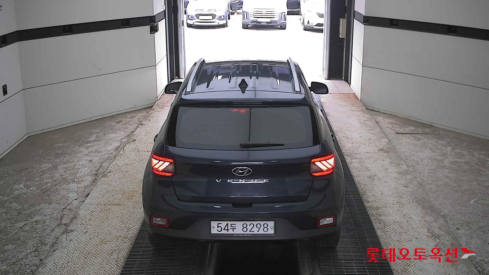 2020 - hyundai venue