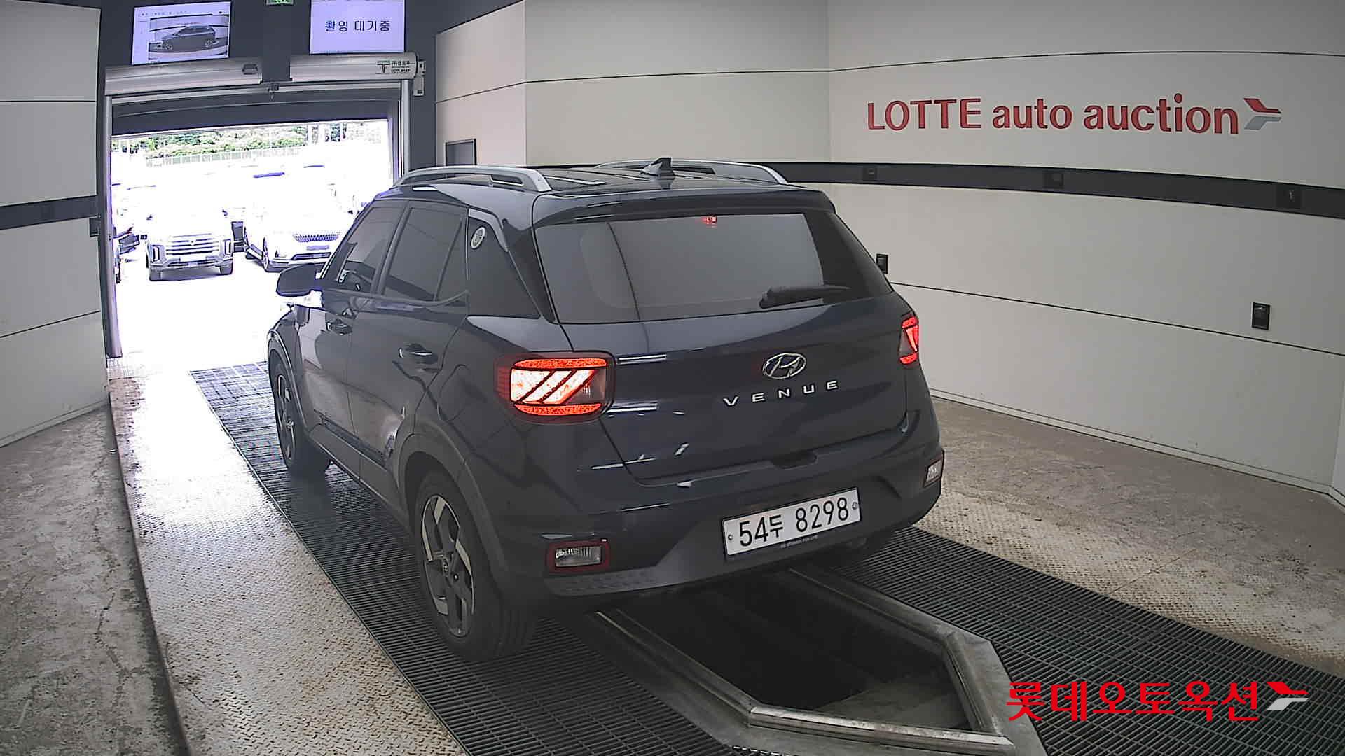 2020 - hyundai venue