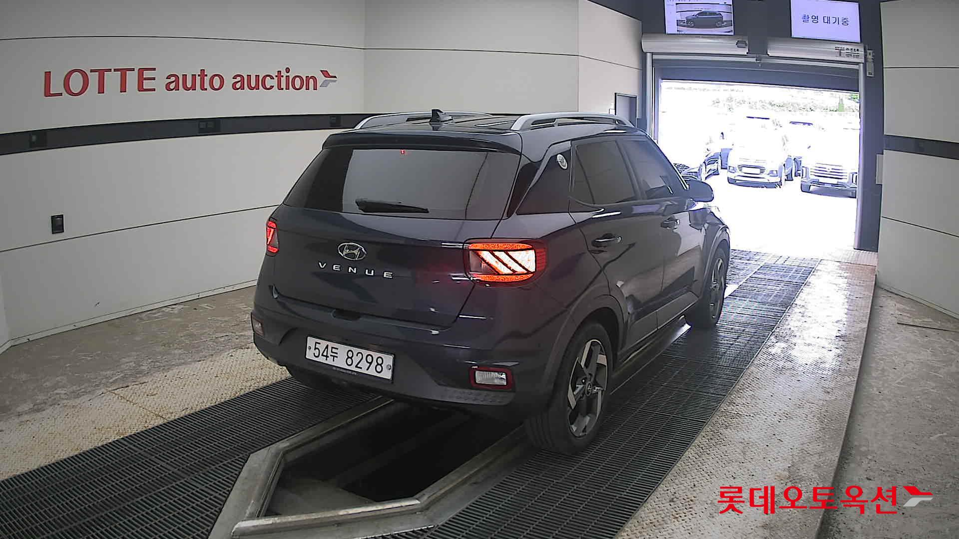 2020 - hyundai venue