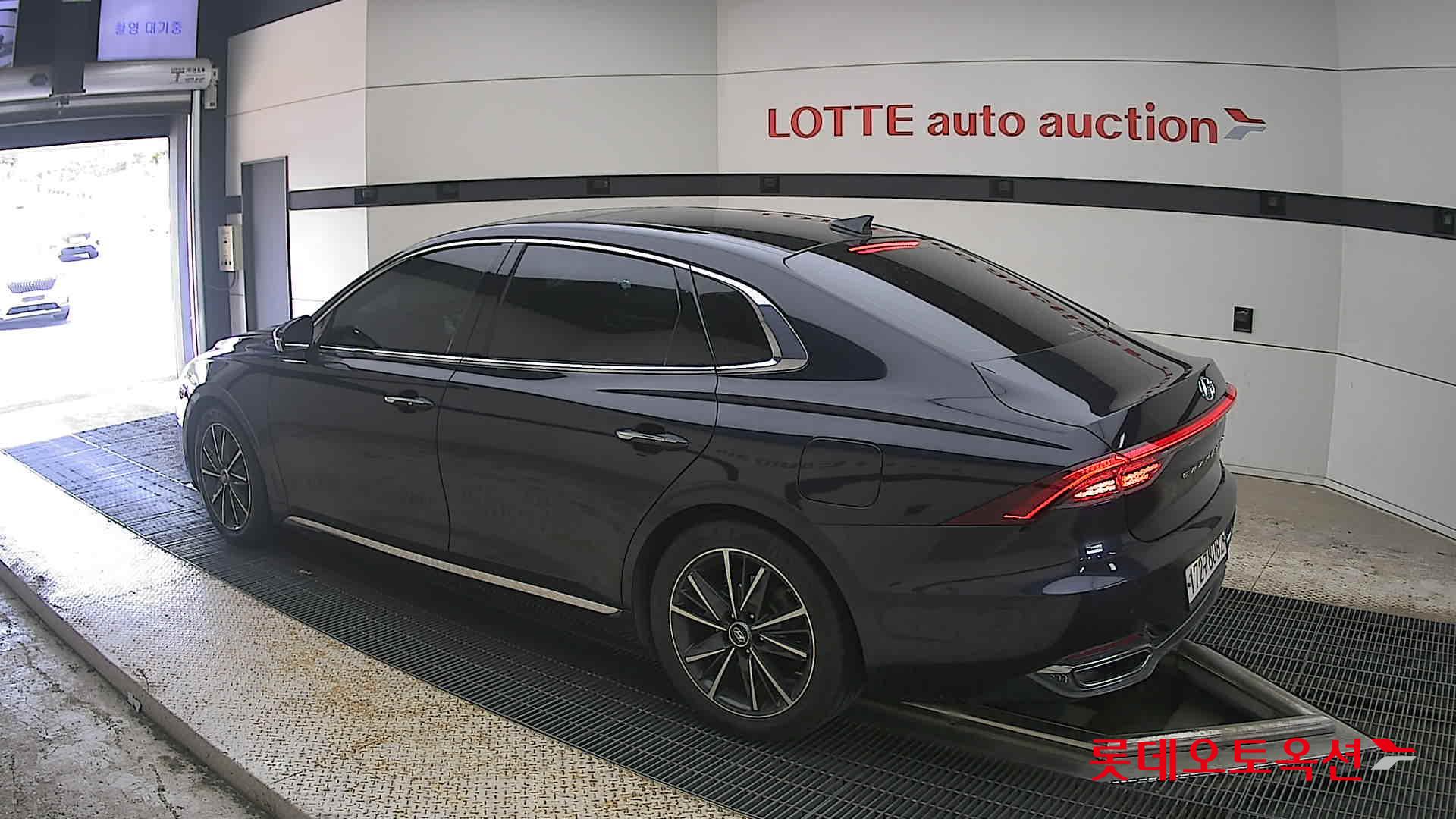 2020 - hyundai grandeur