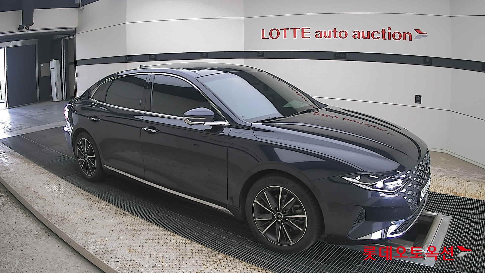 2020 - hyundai grandeur