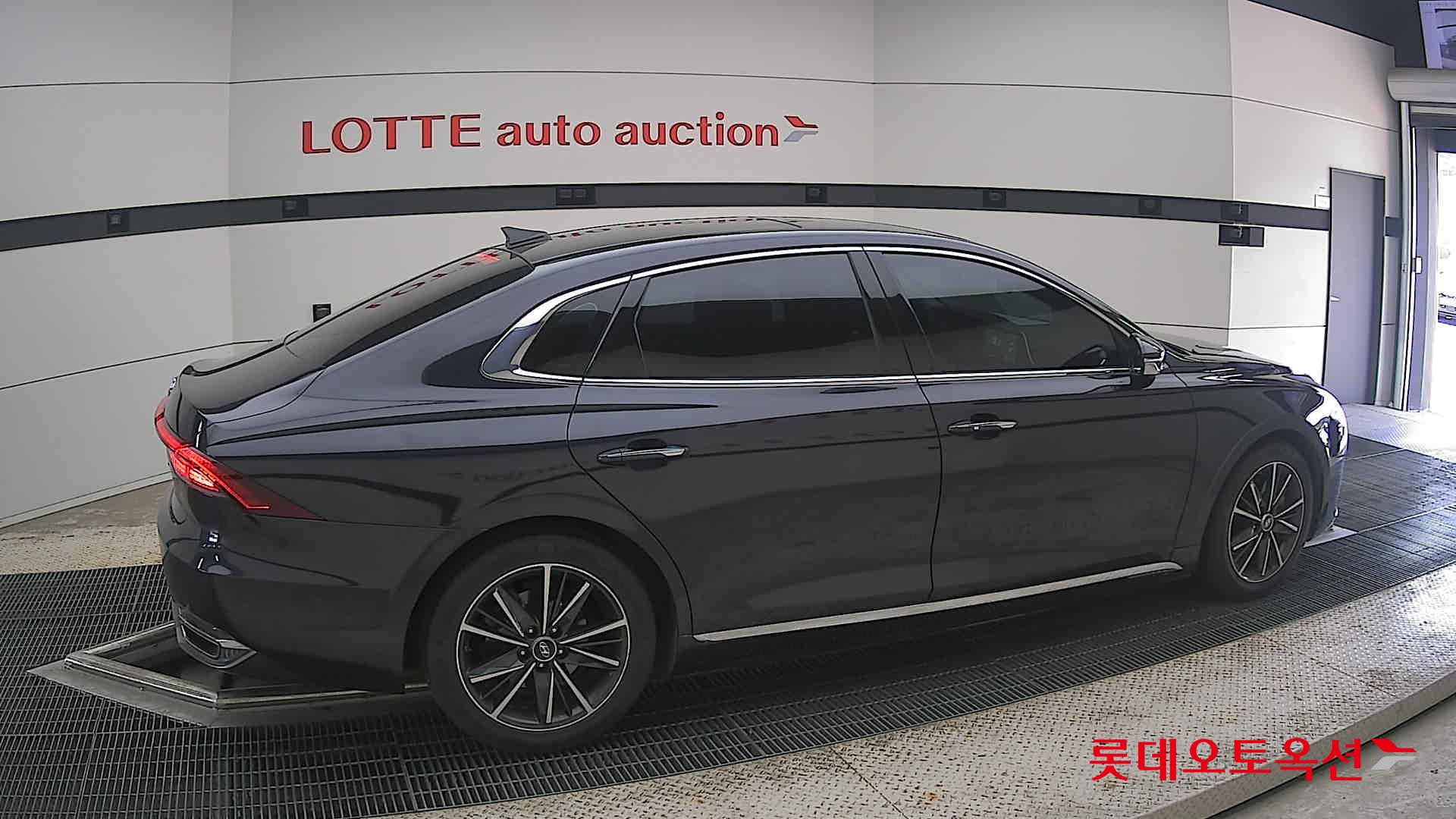 2020 - hyundai grandeur