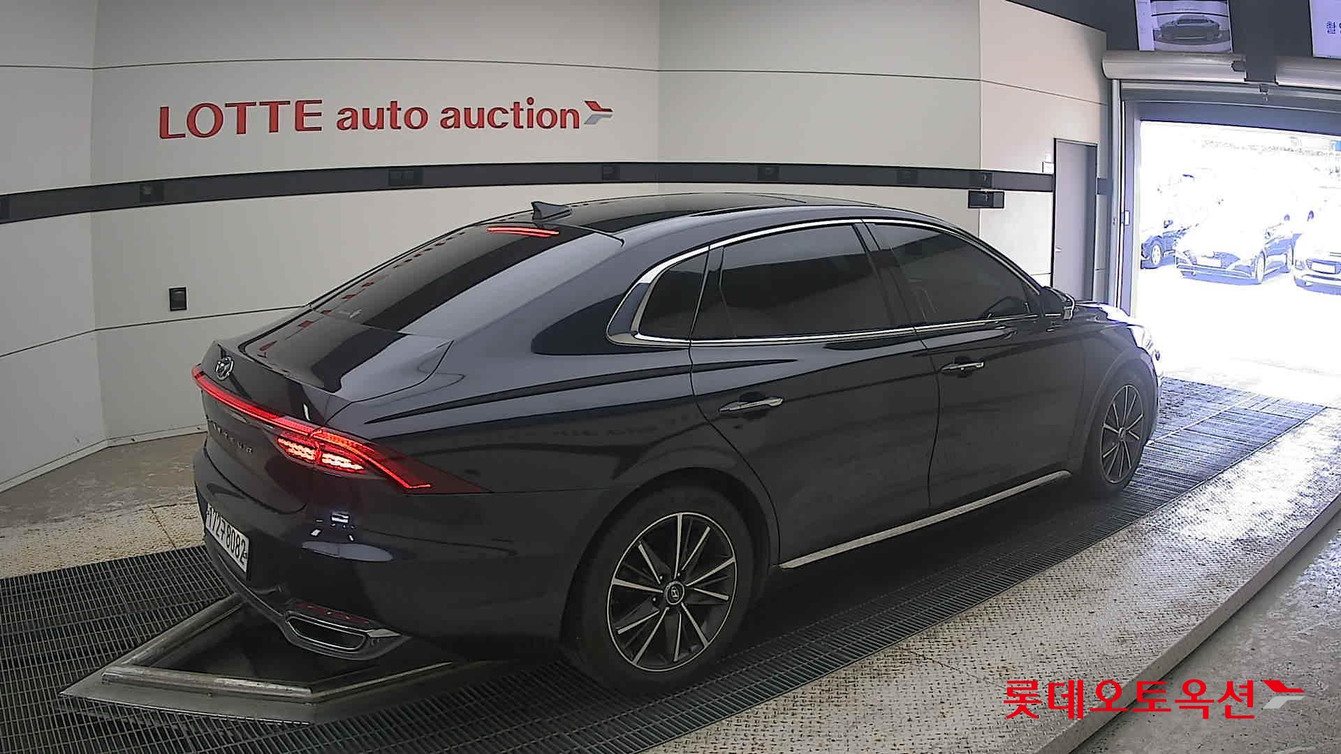2020 - hyundai grandeur