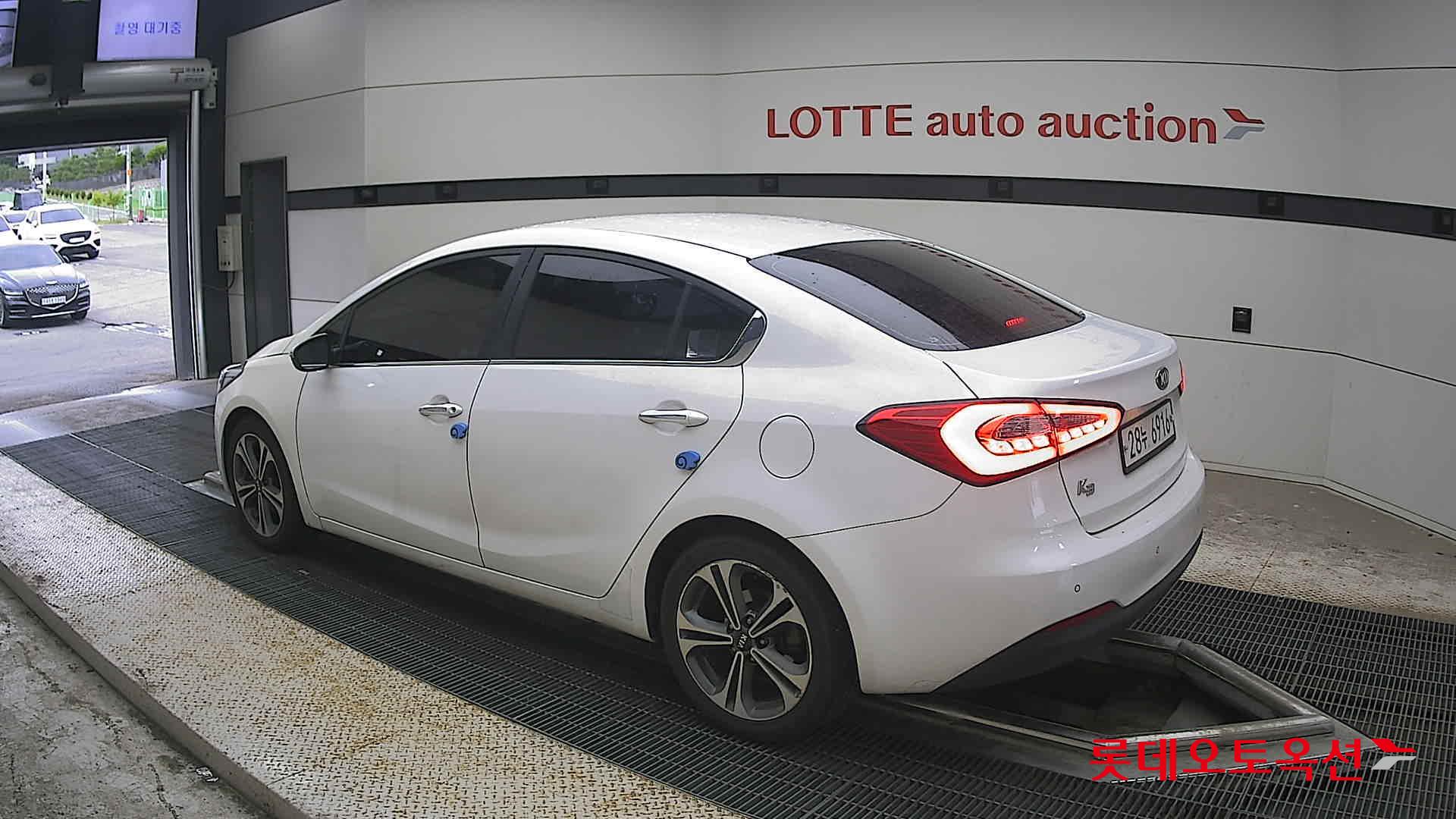2015 - kia k3