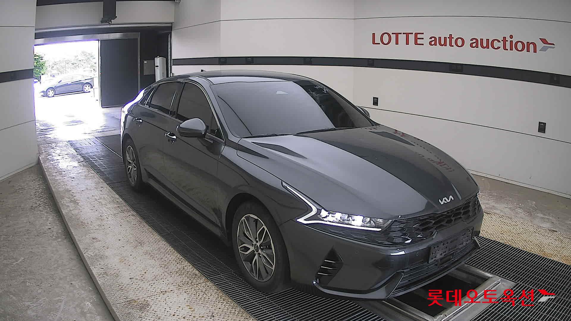 Kia K5 Hybrid 2023 Другое из Кореи, фото 2