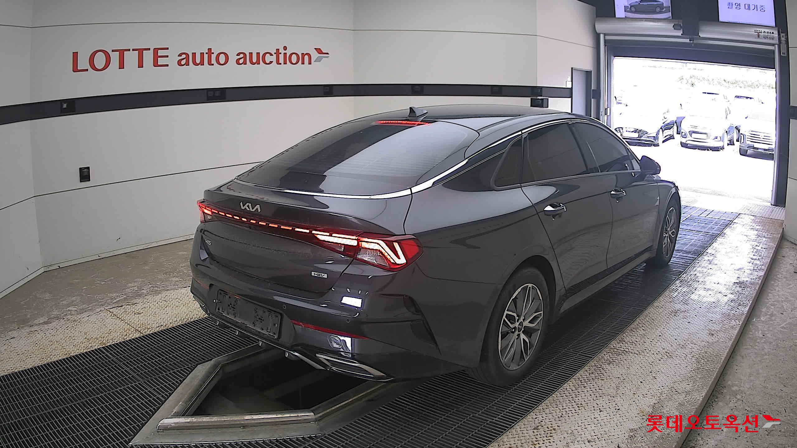 Kia K5 Hybrid 2023 Другое из Кореи, фото 4