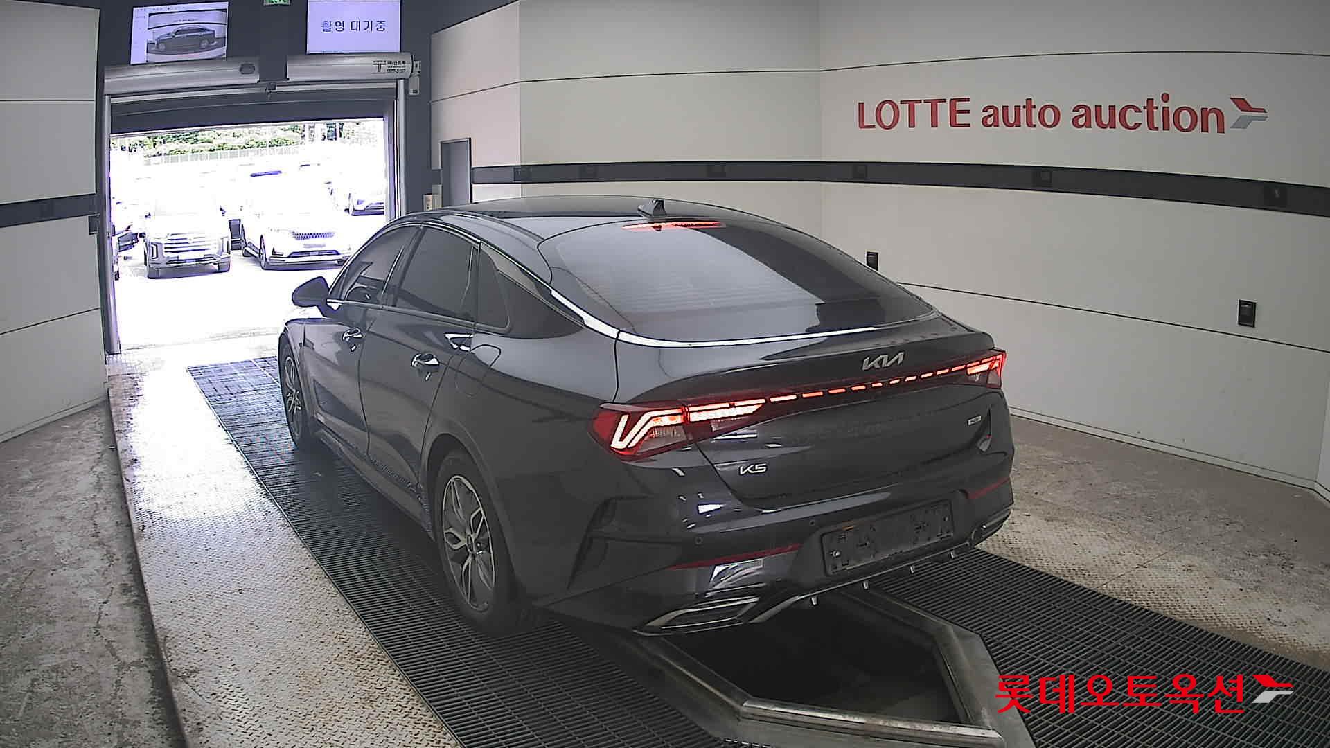 2023 - kia k5